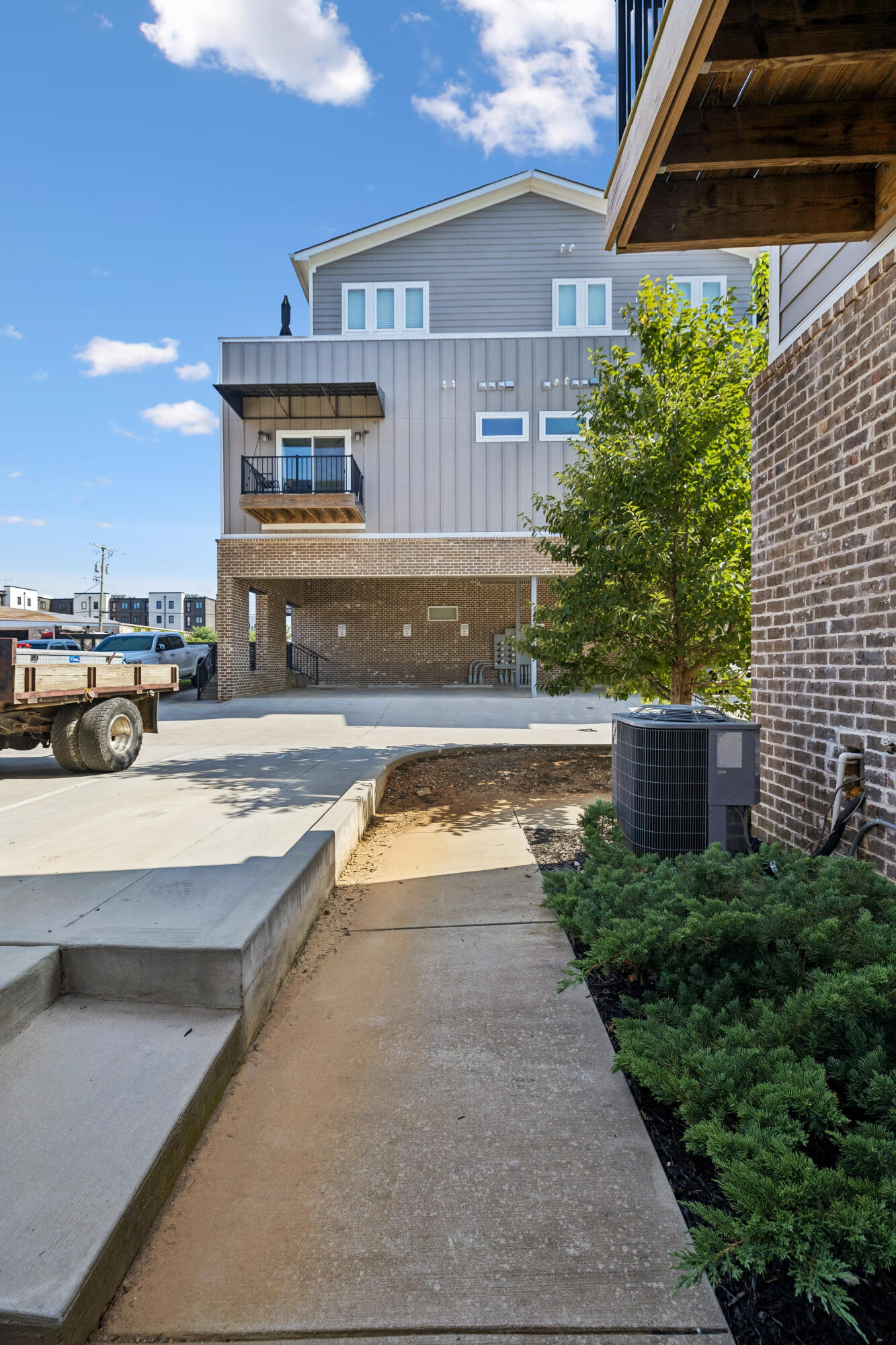1607 Fagan Street, 109