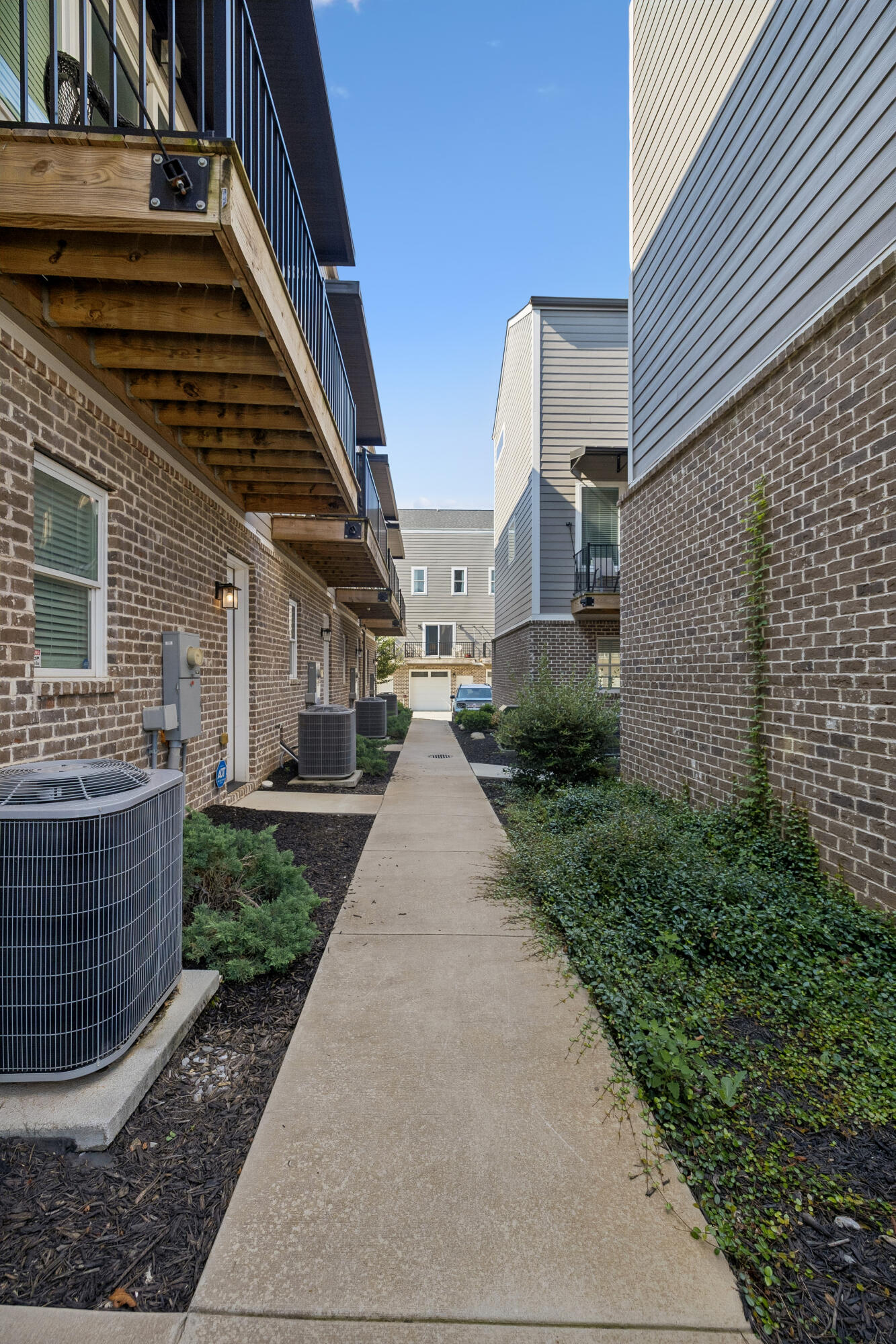 1607 Fagan Street, 109