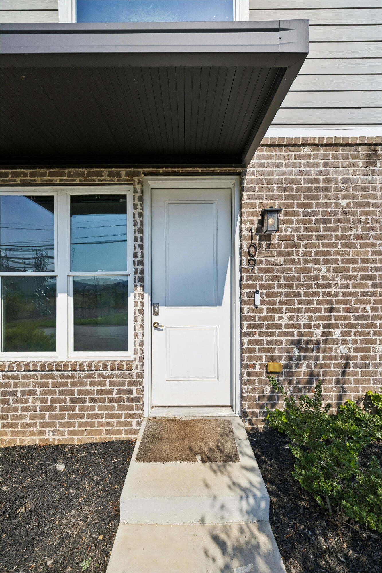 1607 Fagan Street, 109