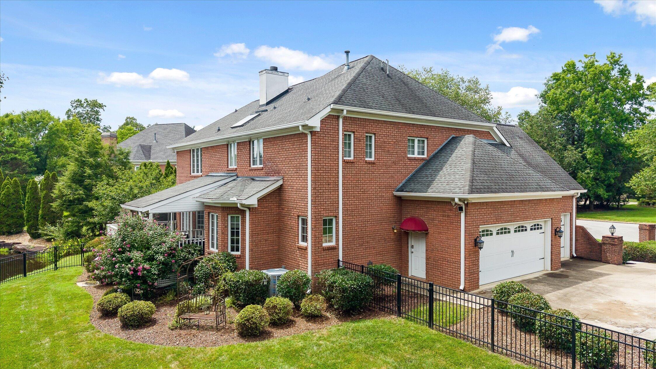 6504 Queensbury Lane