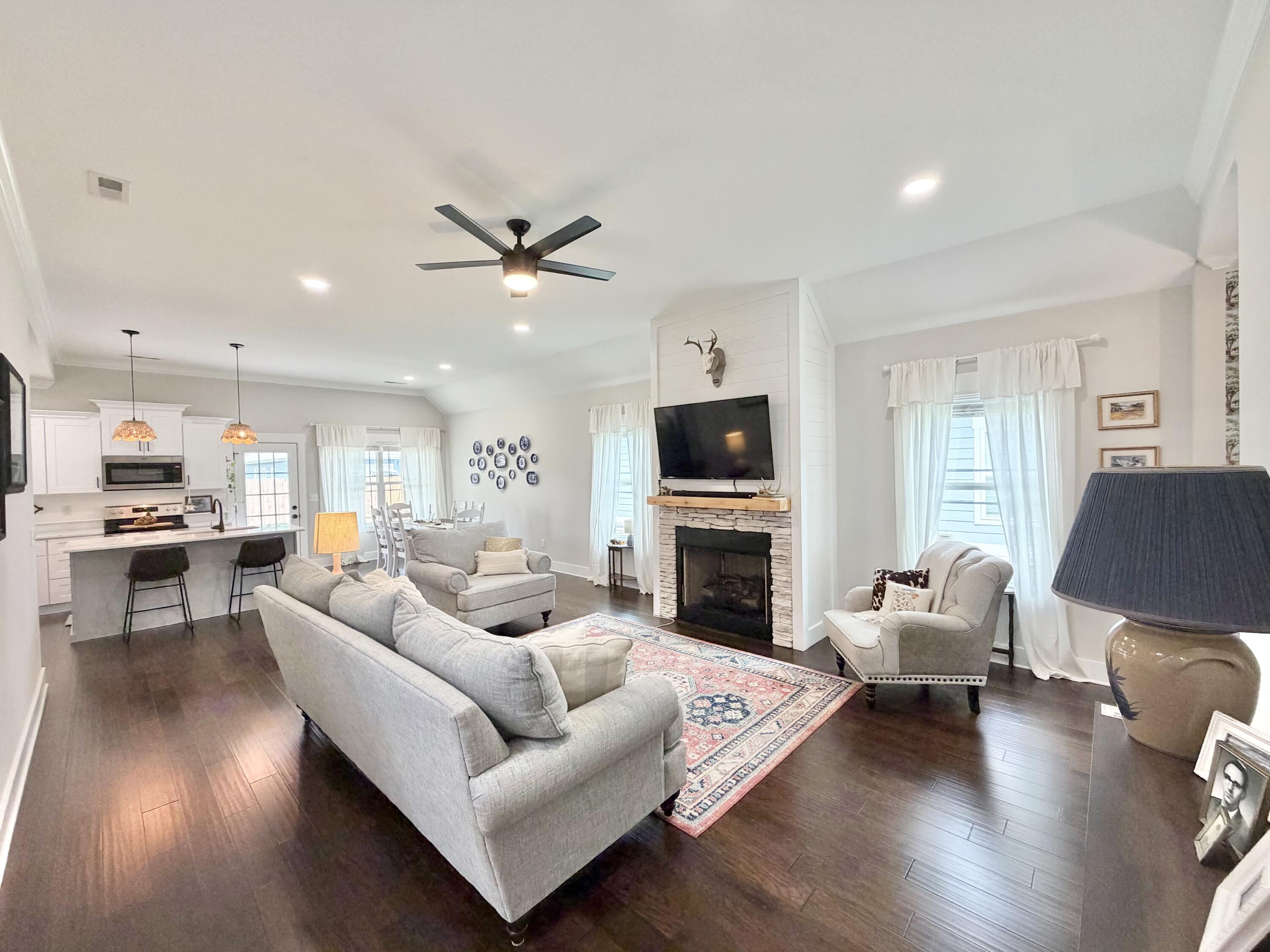 92 Country Cove Drive