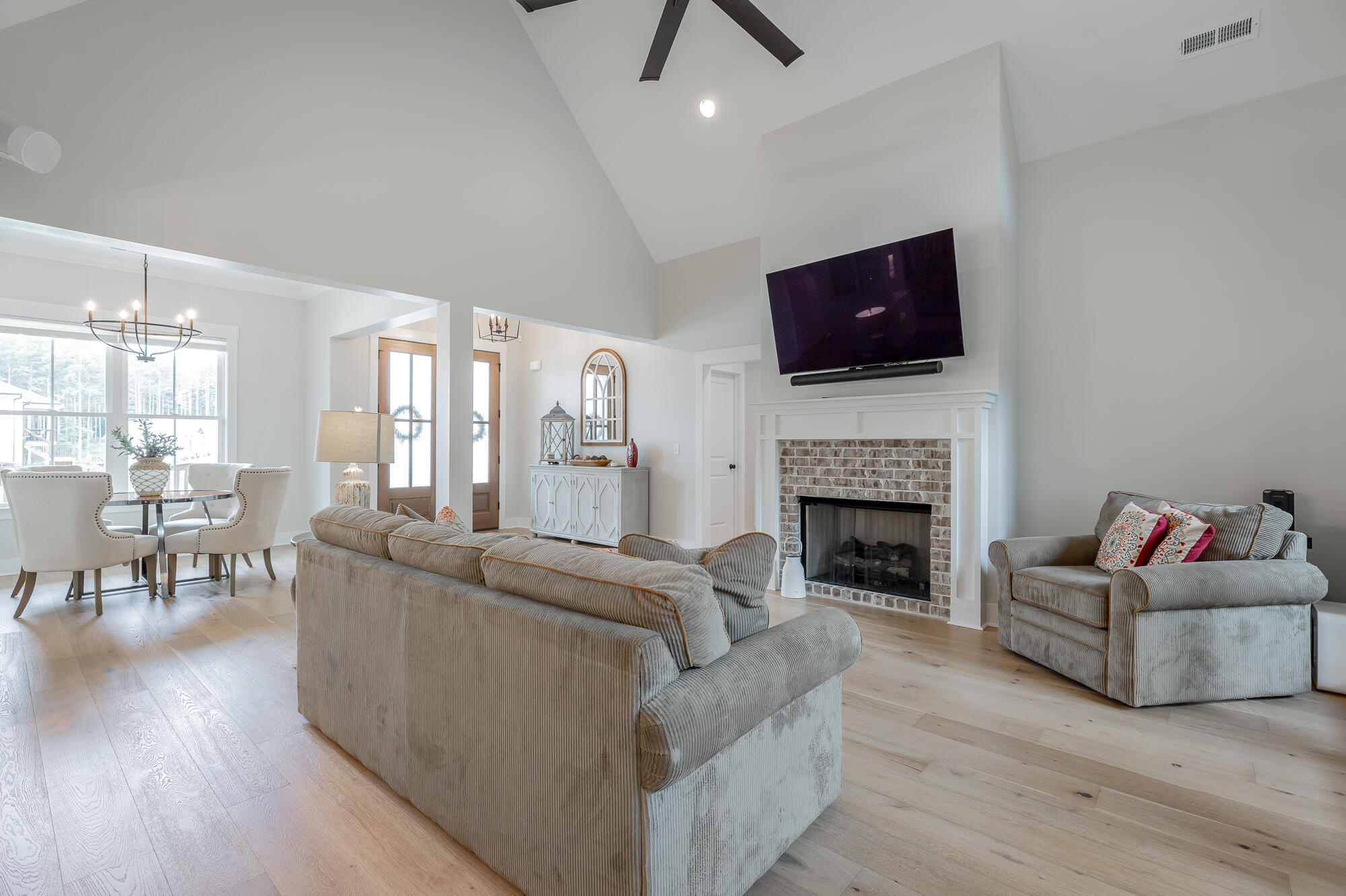 12071 Herrington Way