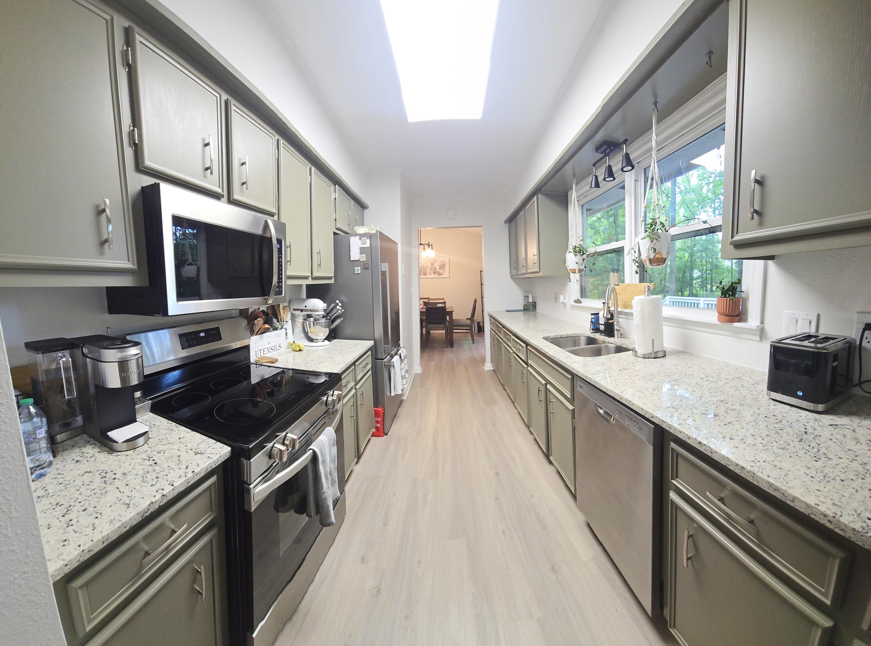 113 Anglewood Drive