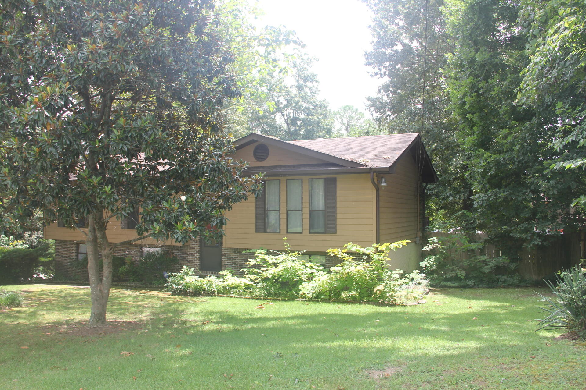 8418 Rosetree Drive