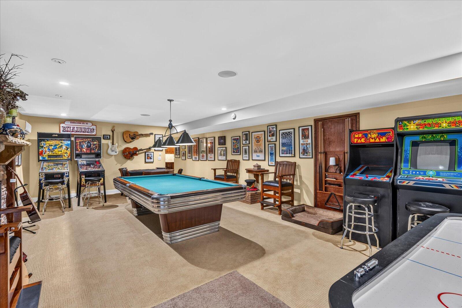 4721 Sussex Lane