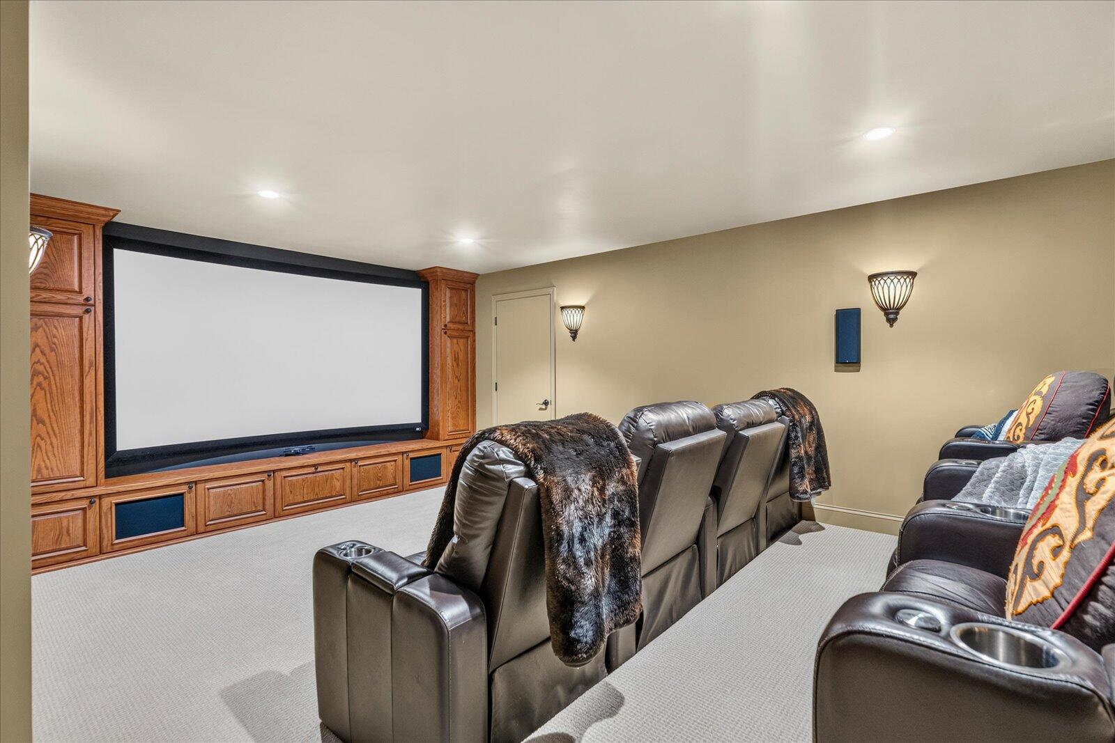 4721 Sussex Lane