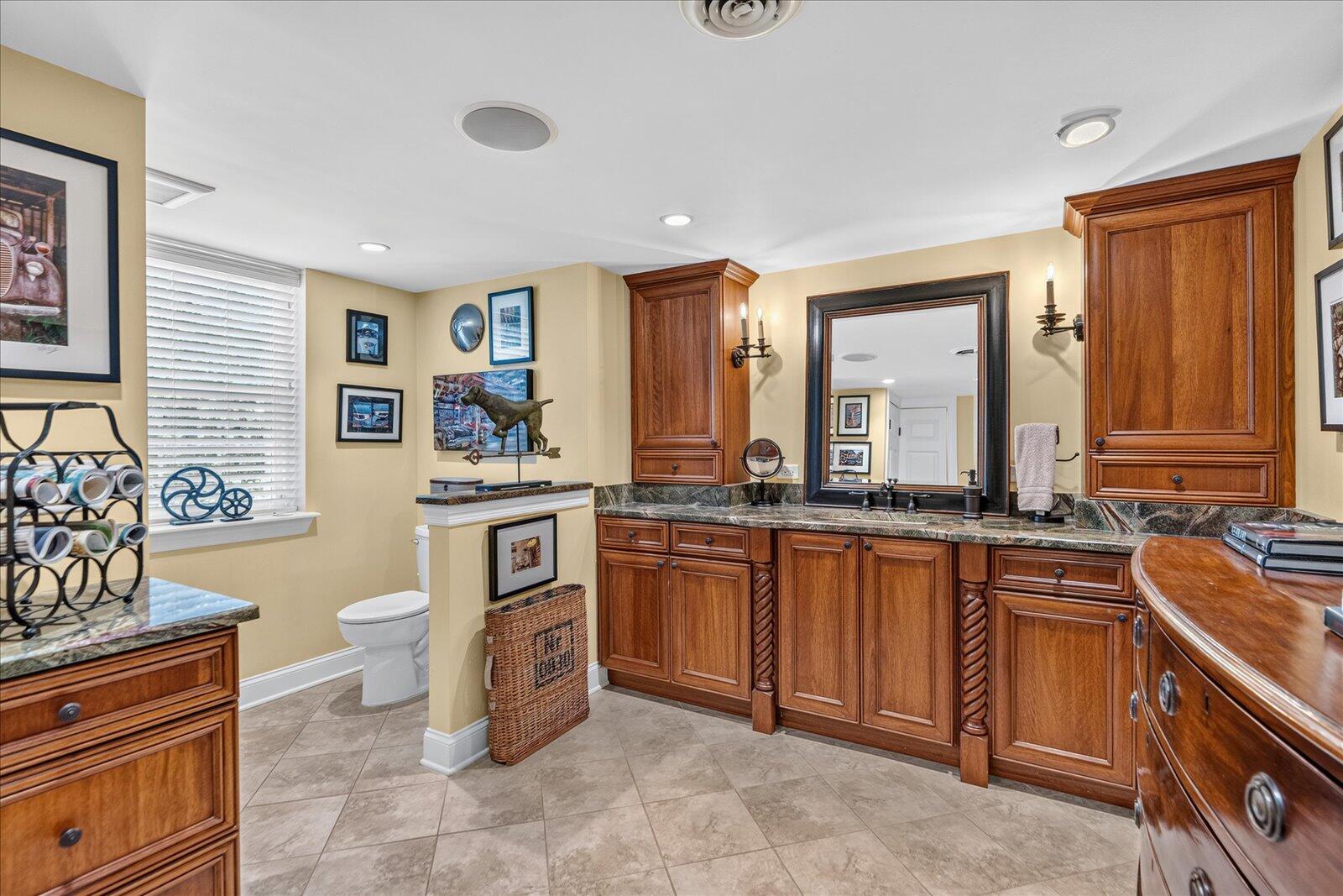 4721 Sussex Lane