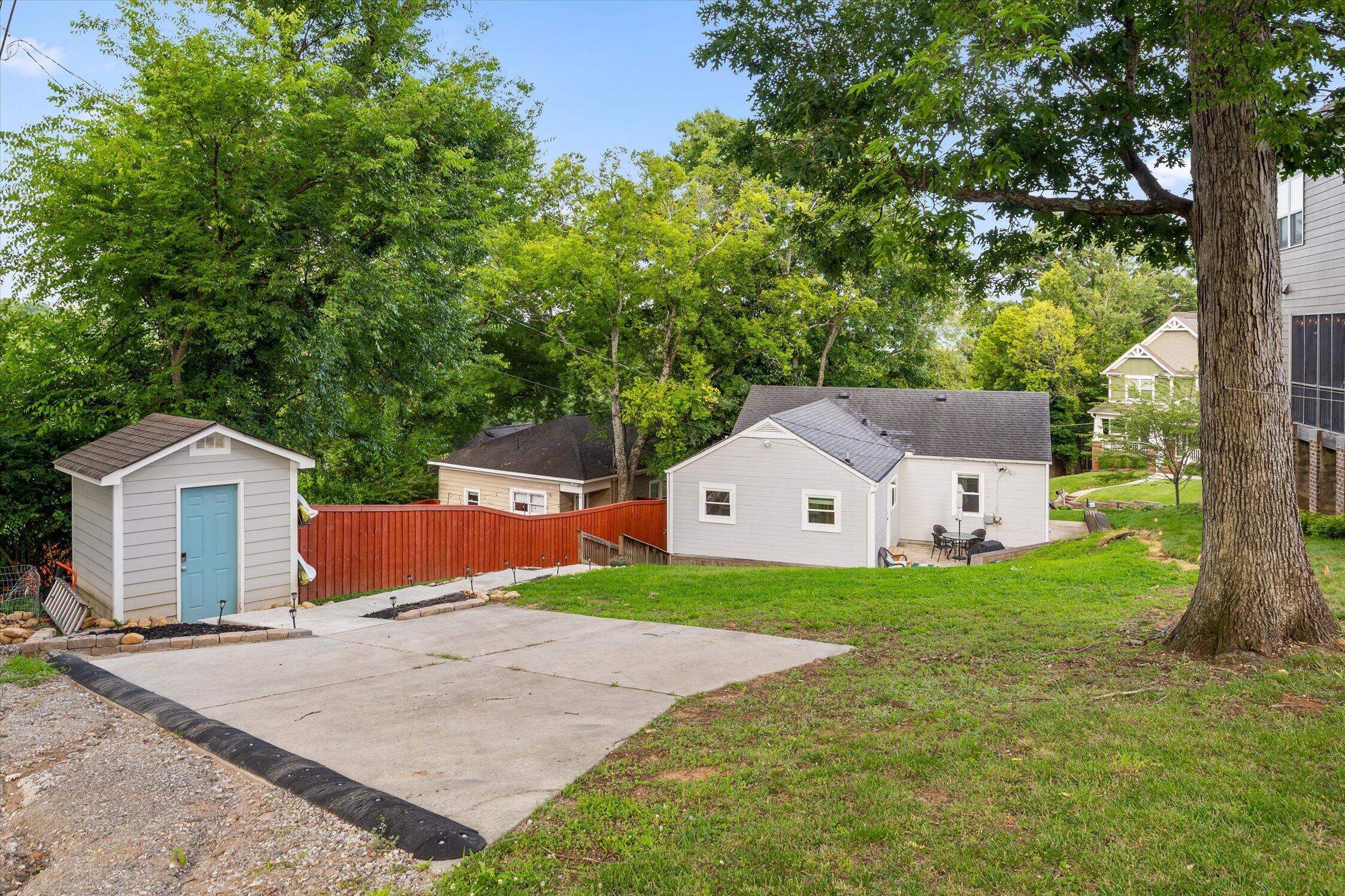 911 Overman Street
