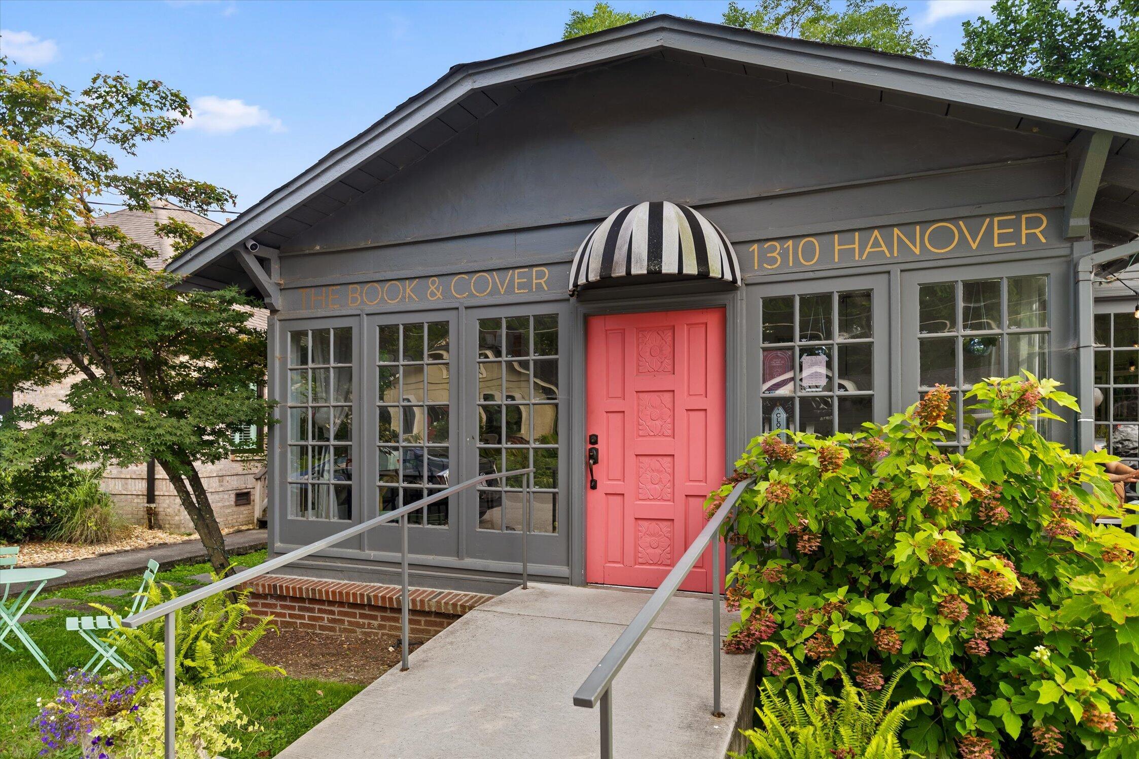 911 Overman Street