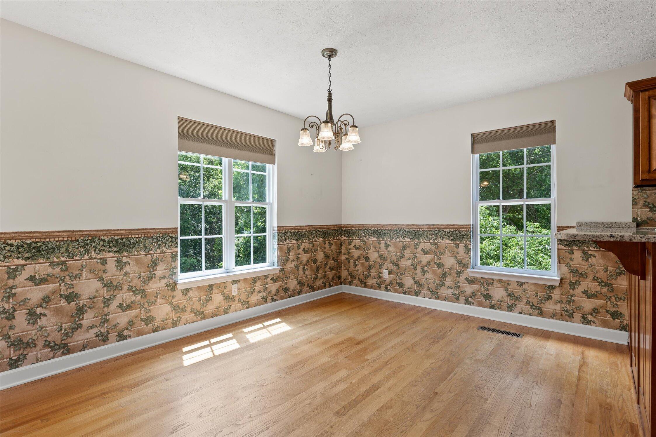 5008 Dellwood Drive
