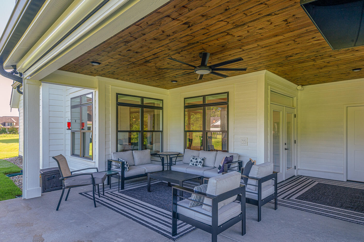 8289 Blackrock Drive