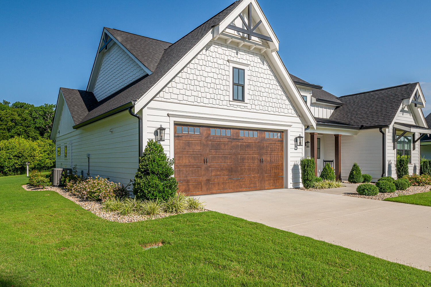 8289 Blackrock Drive