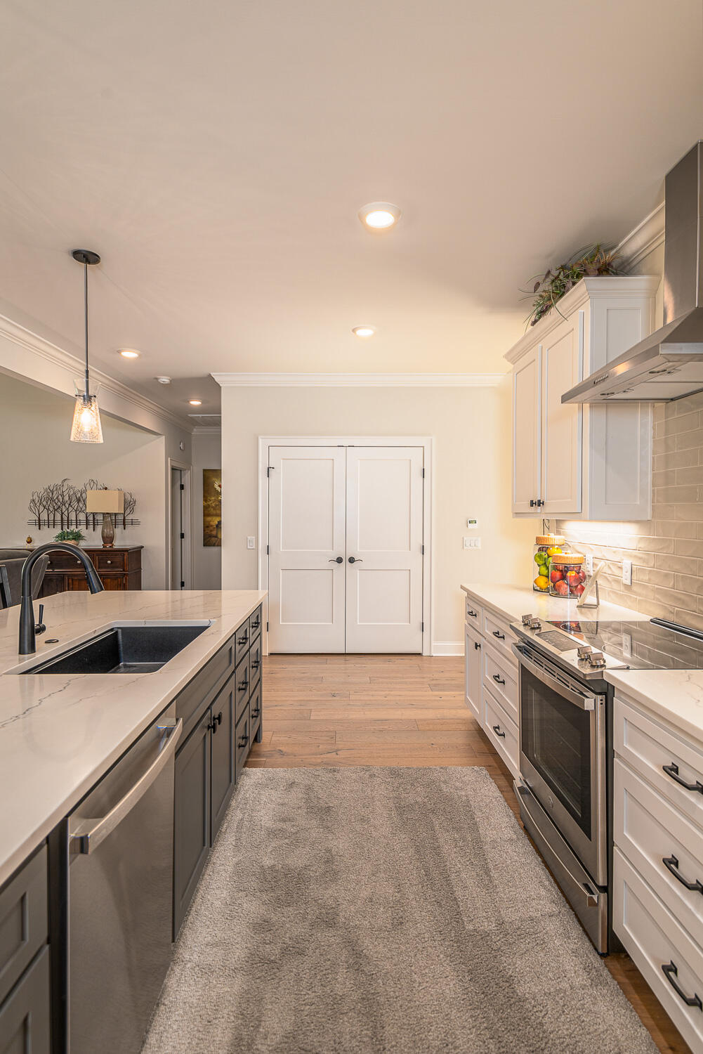 8289 Blackrock Drive