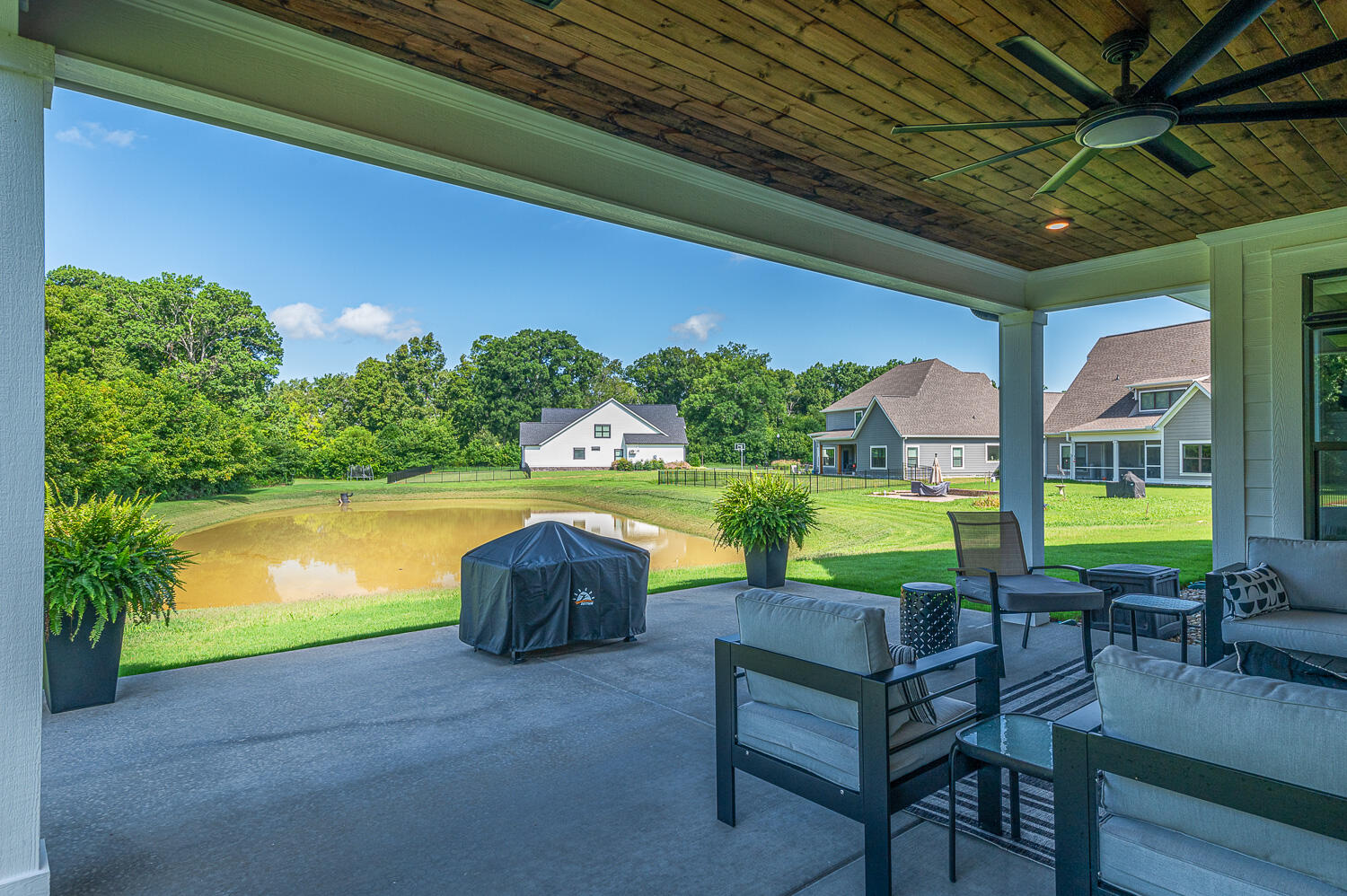 8289 Blackrock Drive