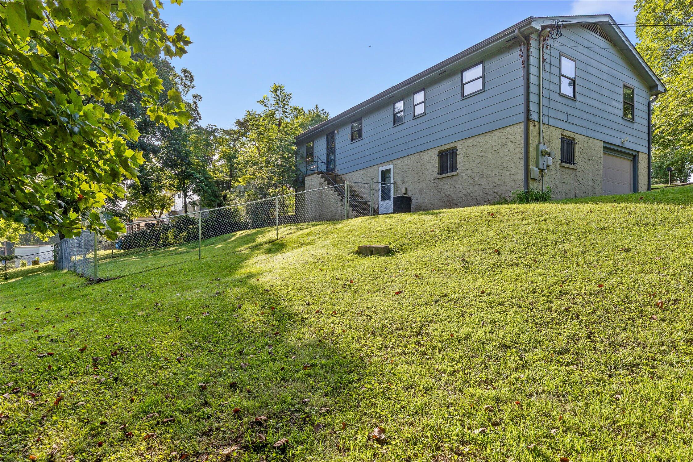 517 Randall Street
