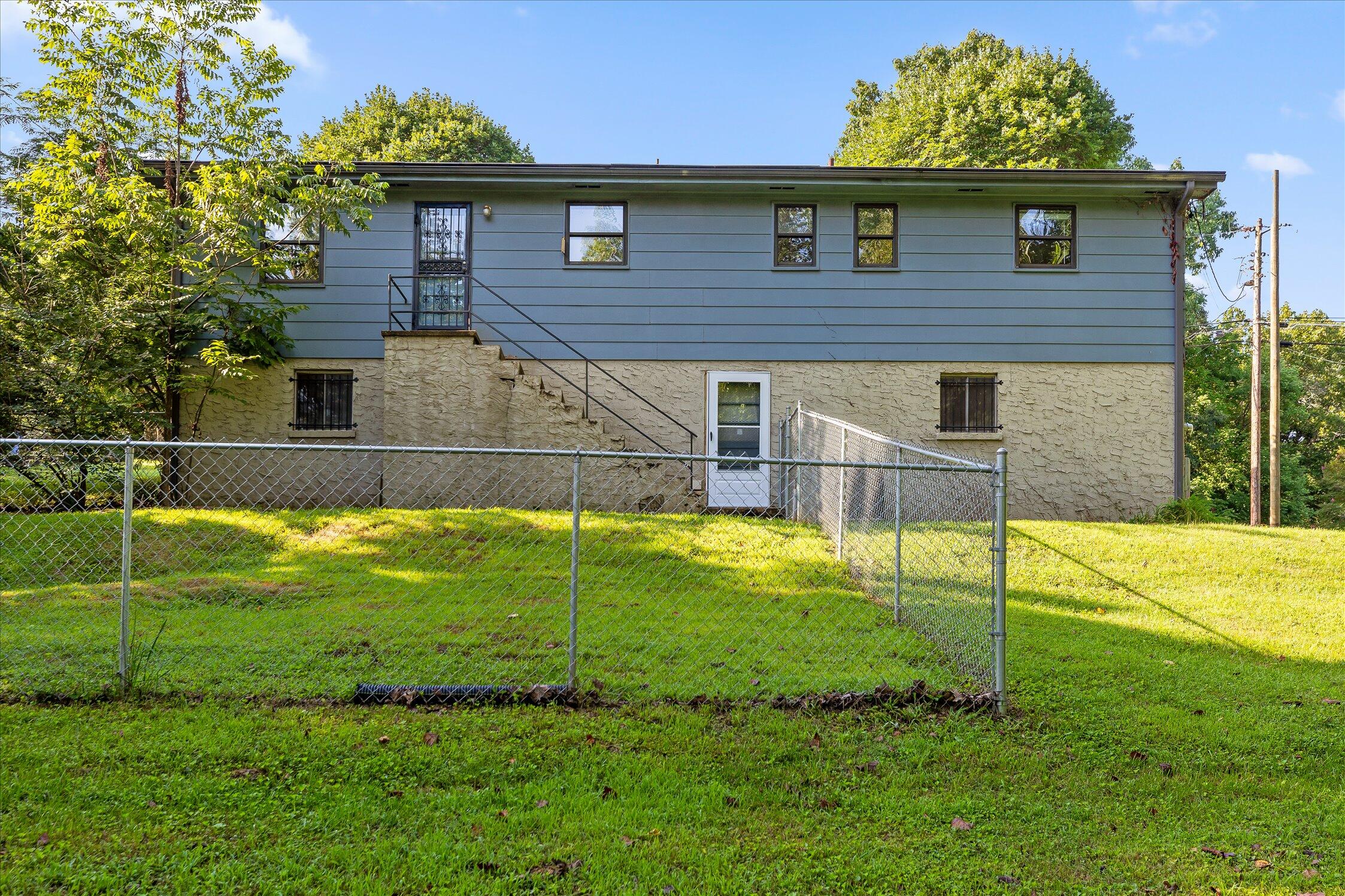 517 Randall Street