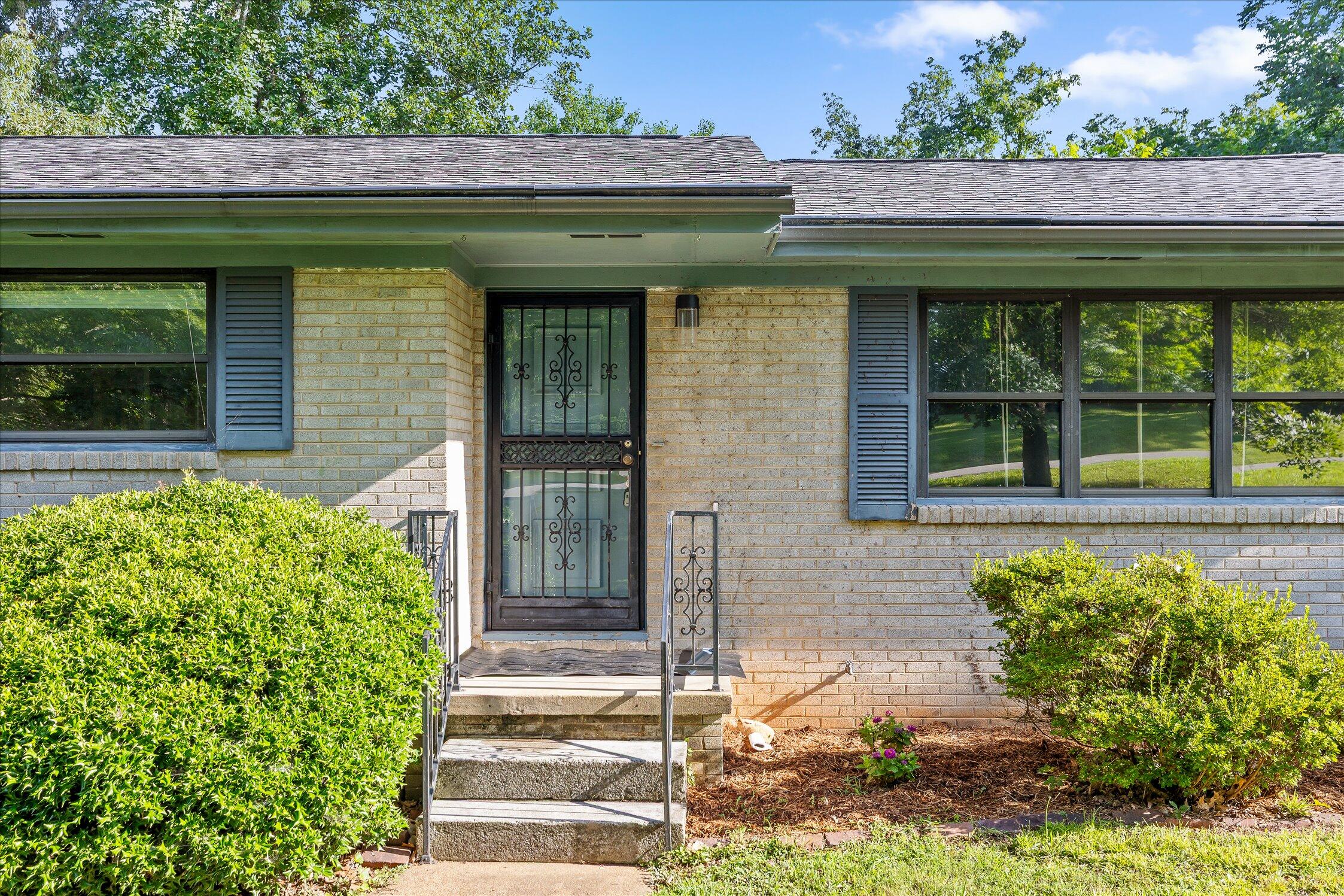 517 Randall Street