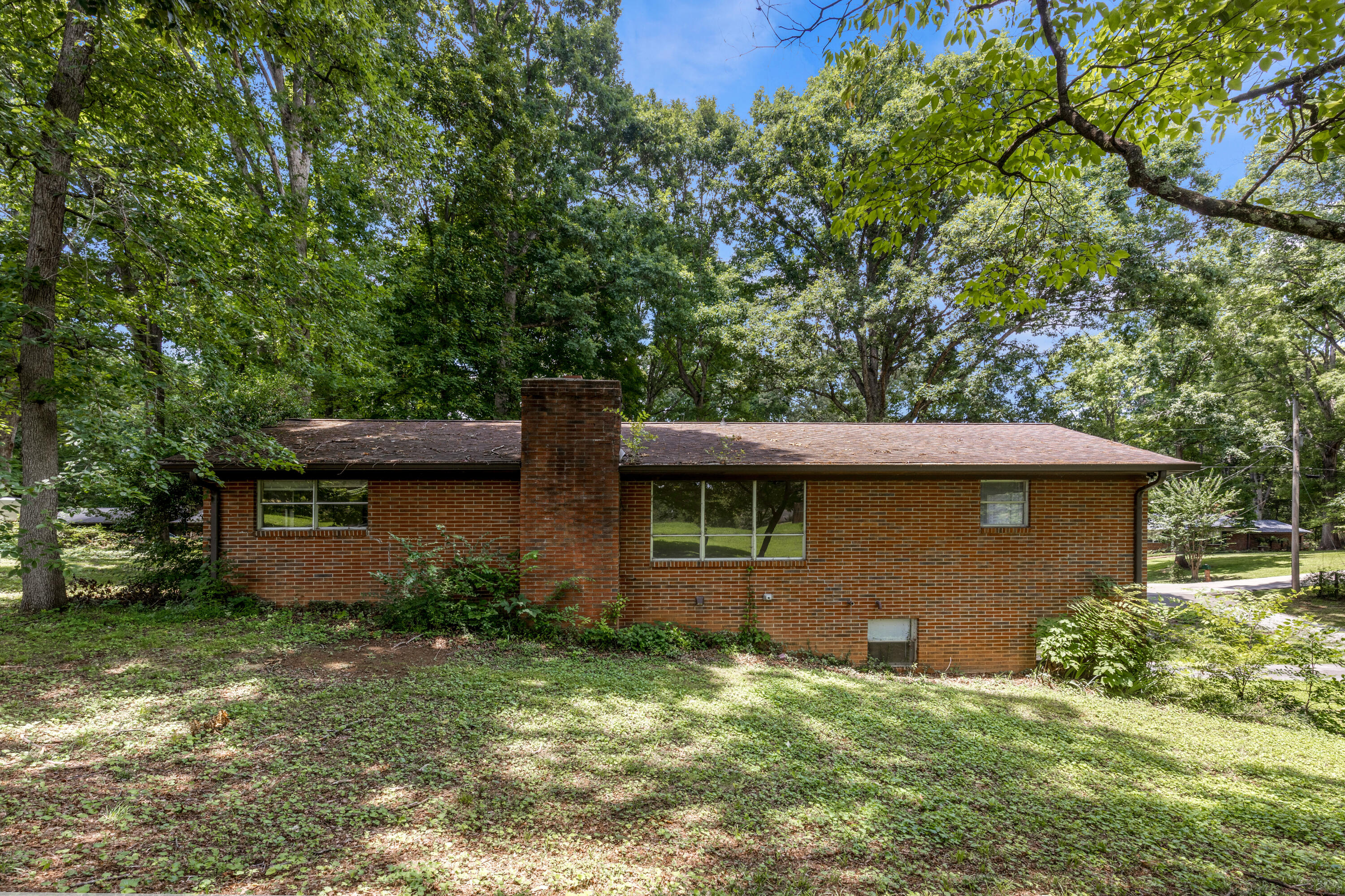 1534 Mcilvaine Drive