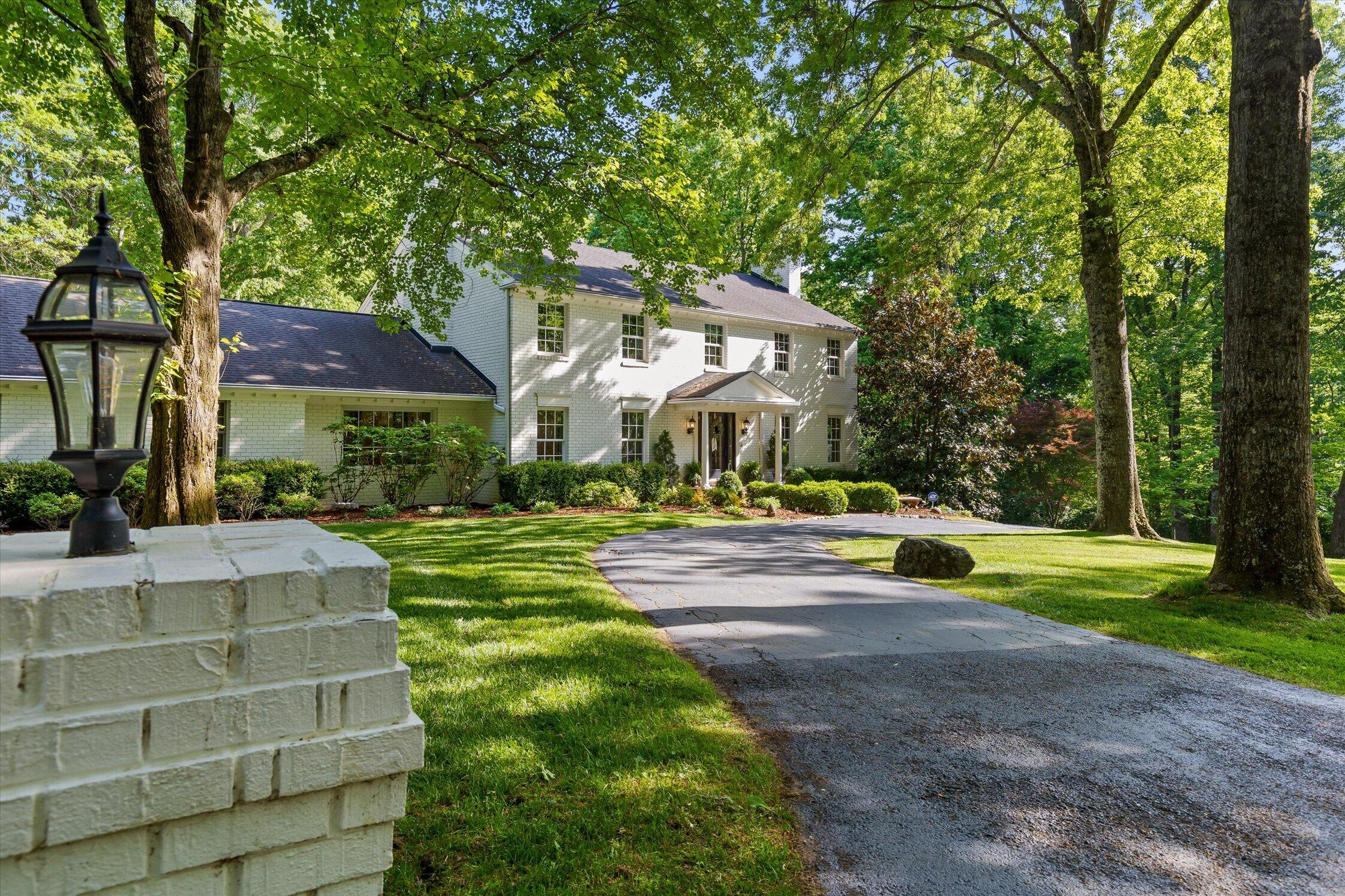 57 Carriage Hill