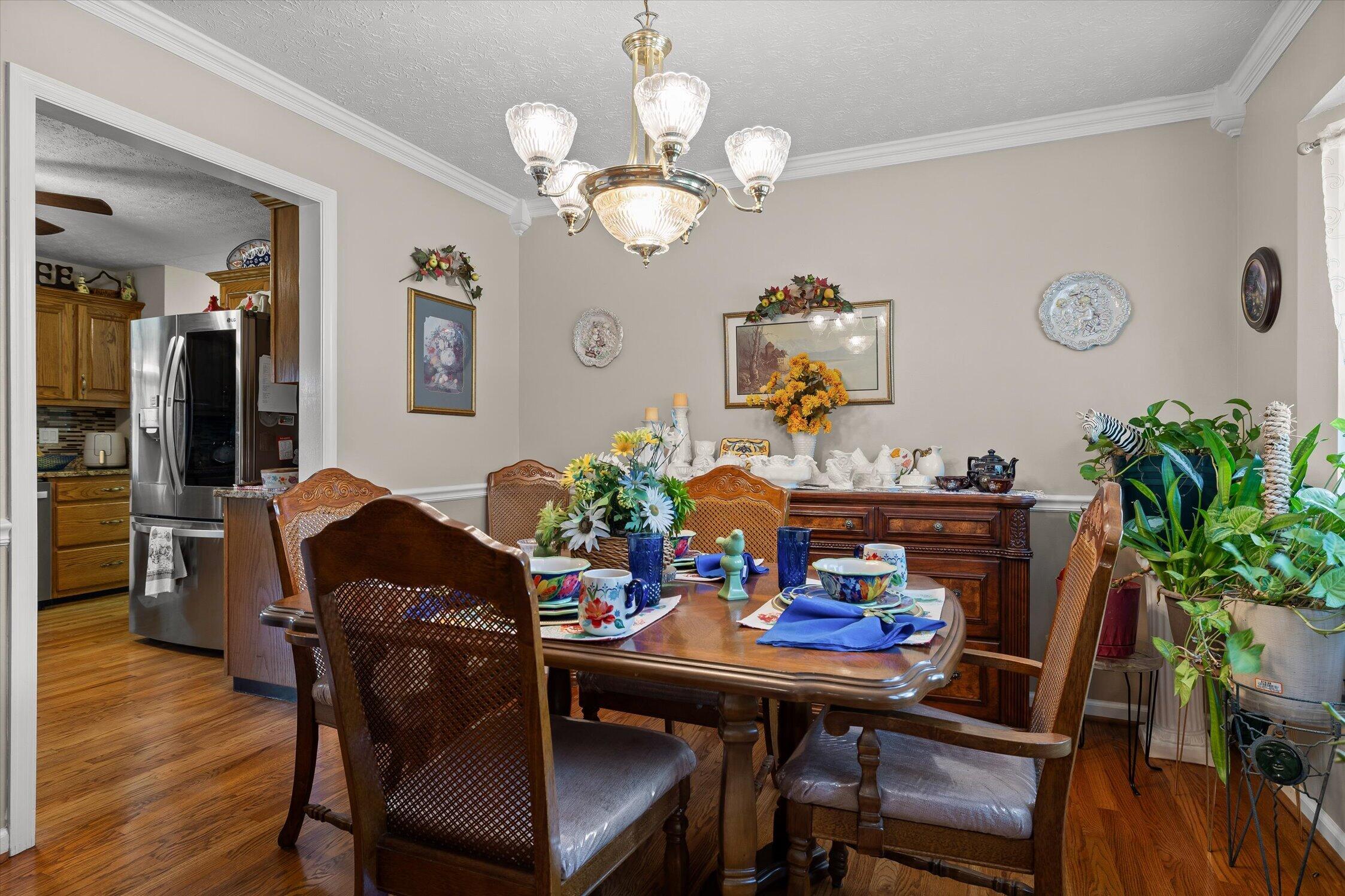 44 Creekside Drive