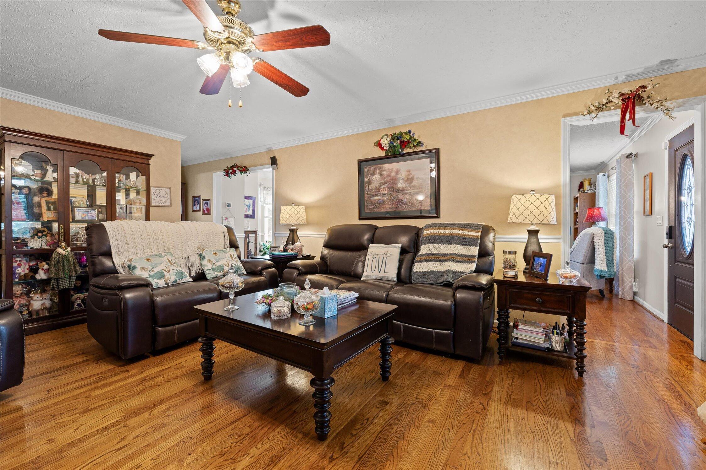 44 Creekside Drive