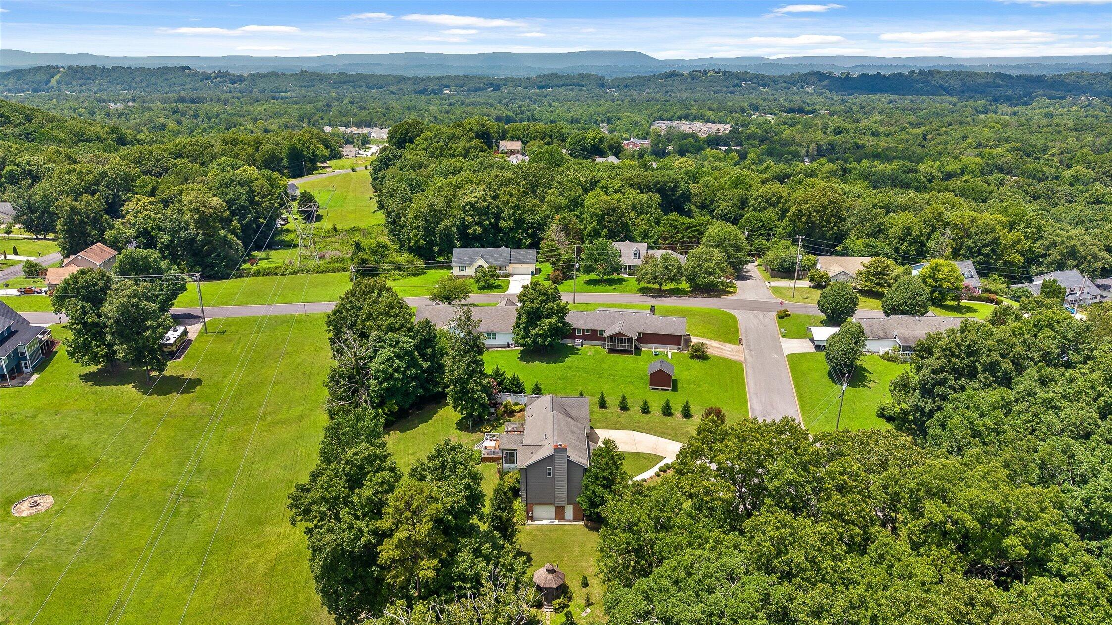 44 Creekside Drive