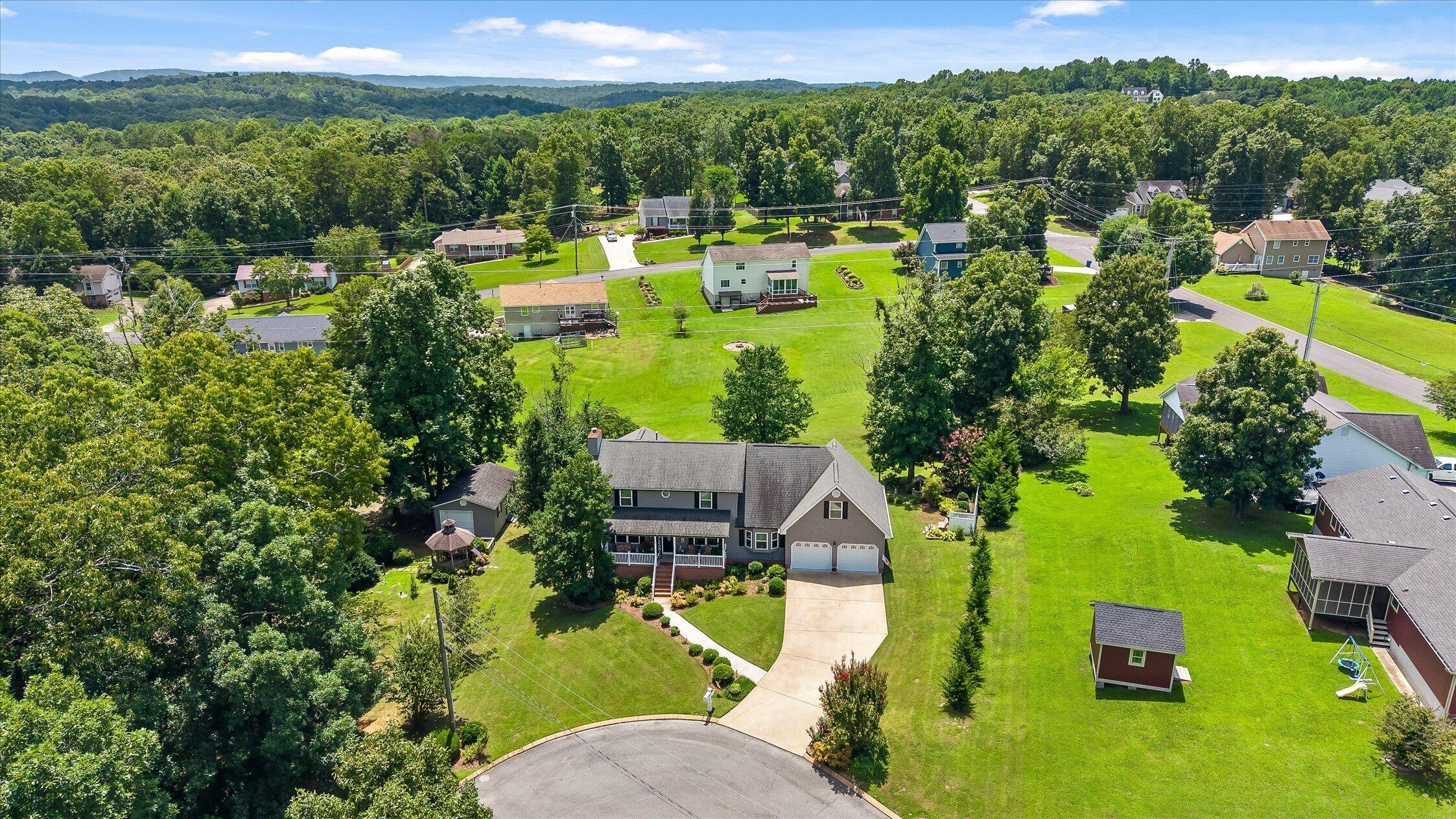 44 Creekside Drive
