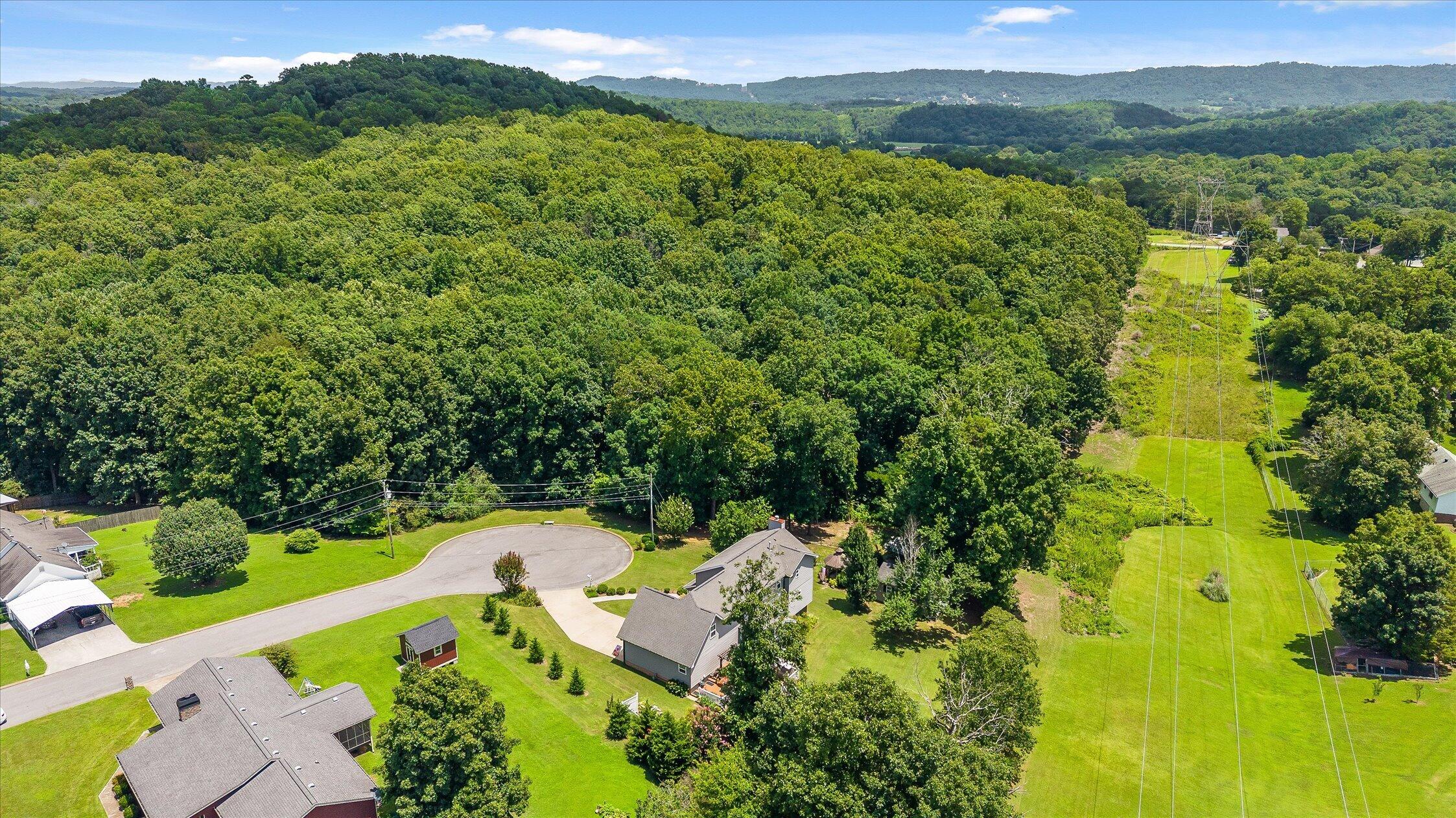 44 Creekside Drive