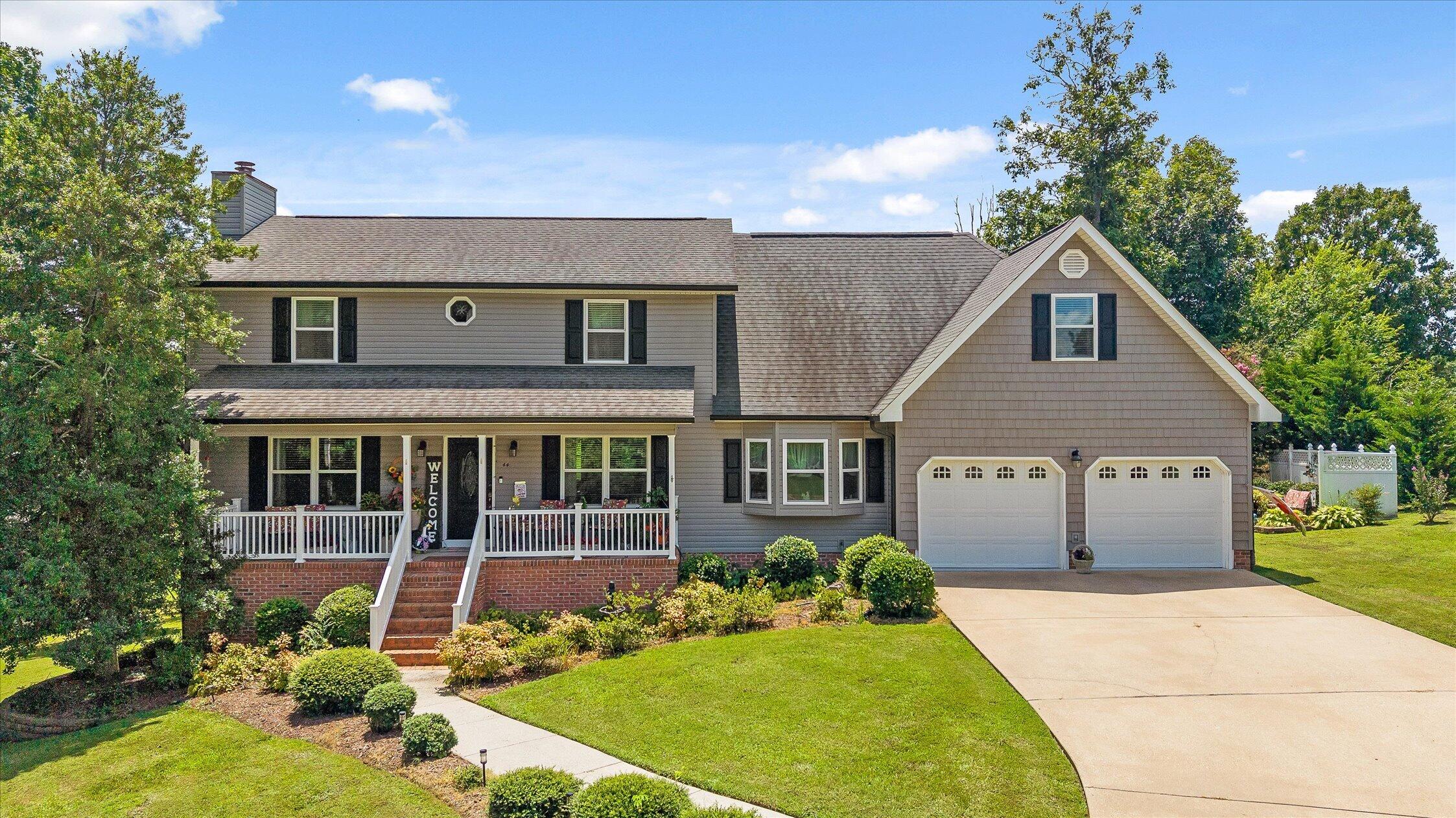 44 Creekside Drive