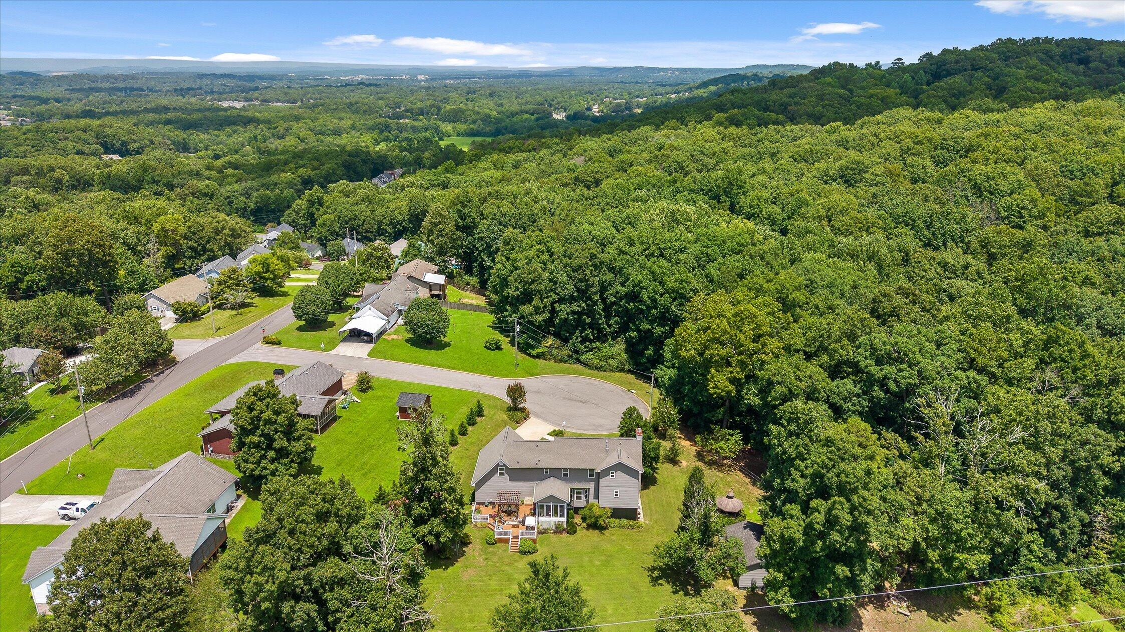 44 Creekside Drive