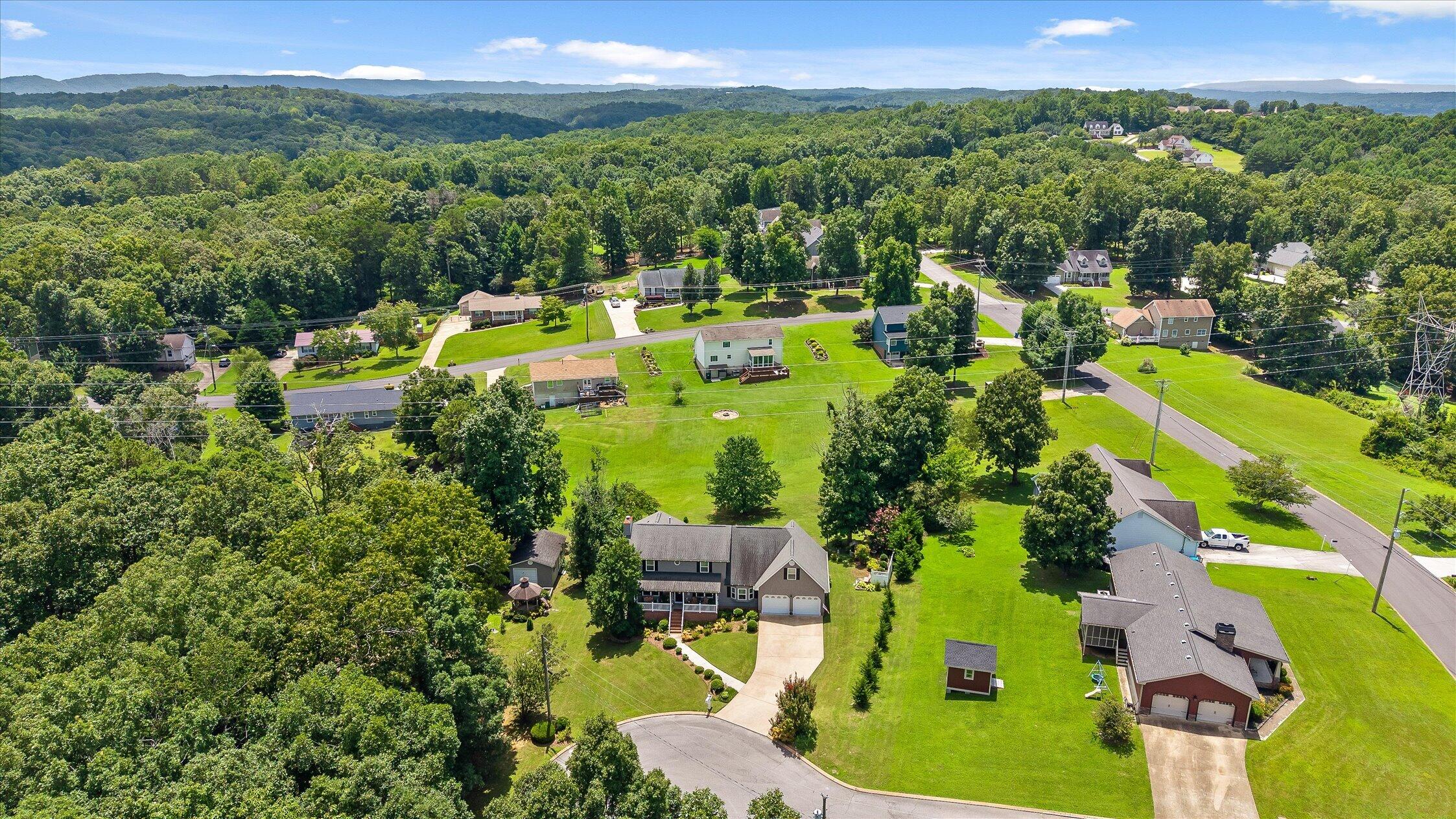 44 Creekside Drive