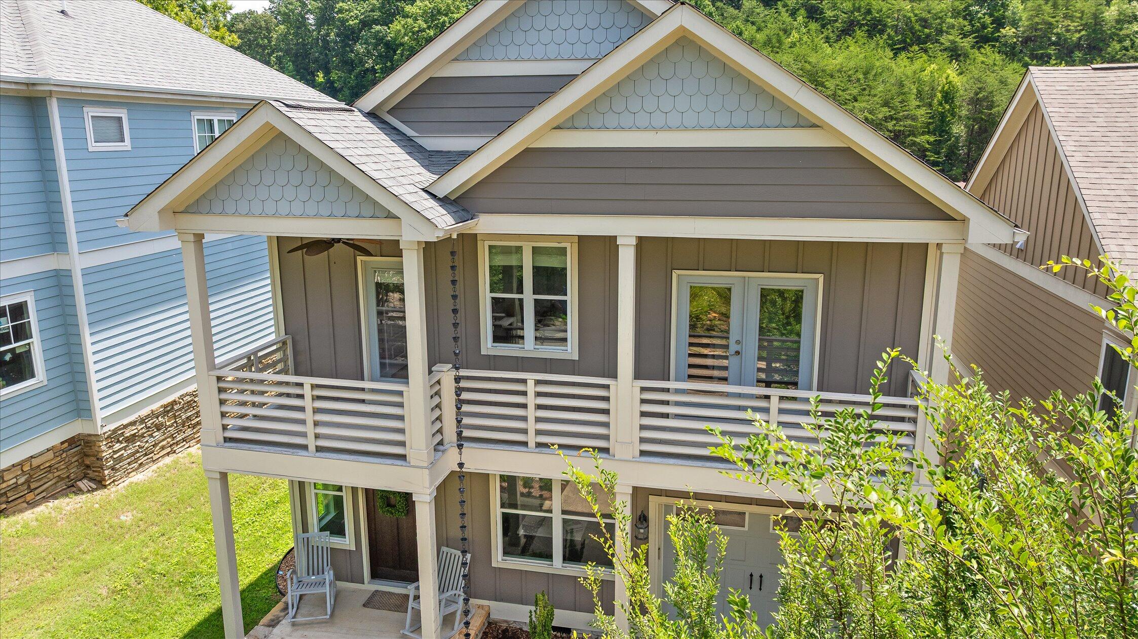744 Gatti Lane
