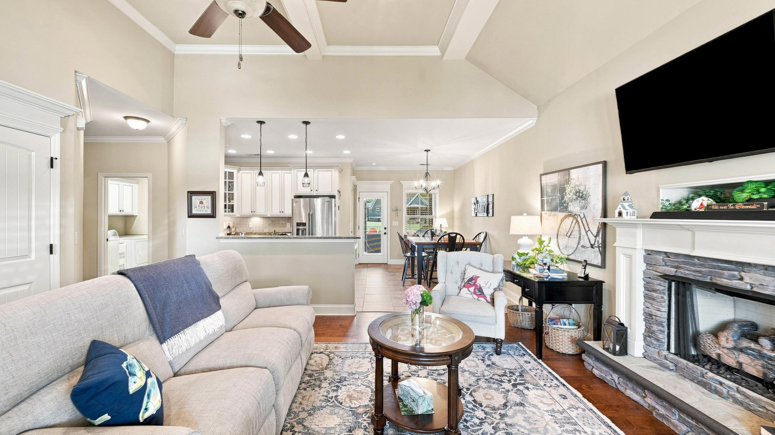 8422 Kennerly Court
