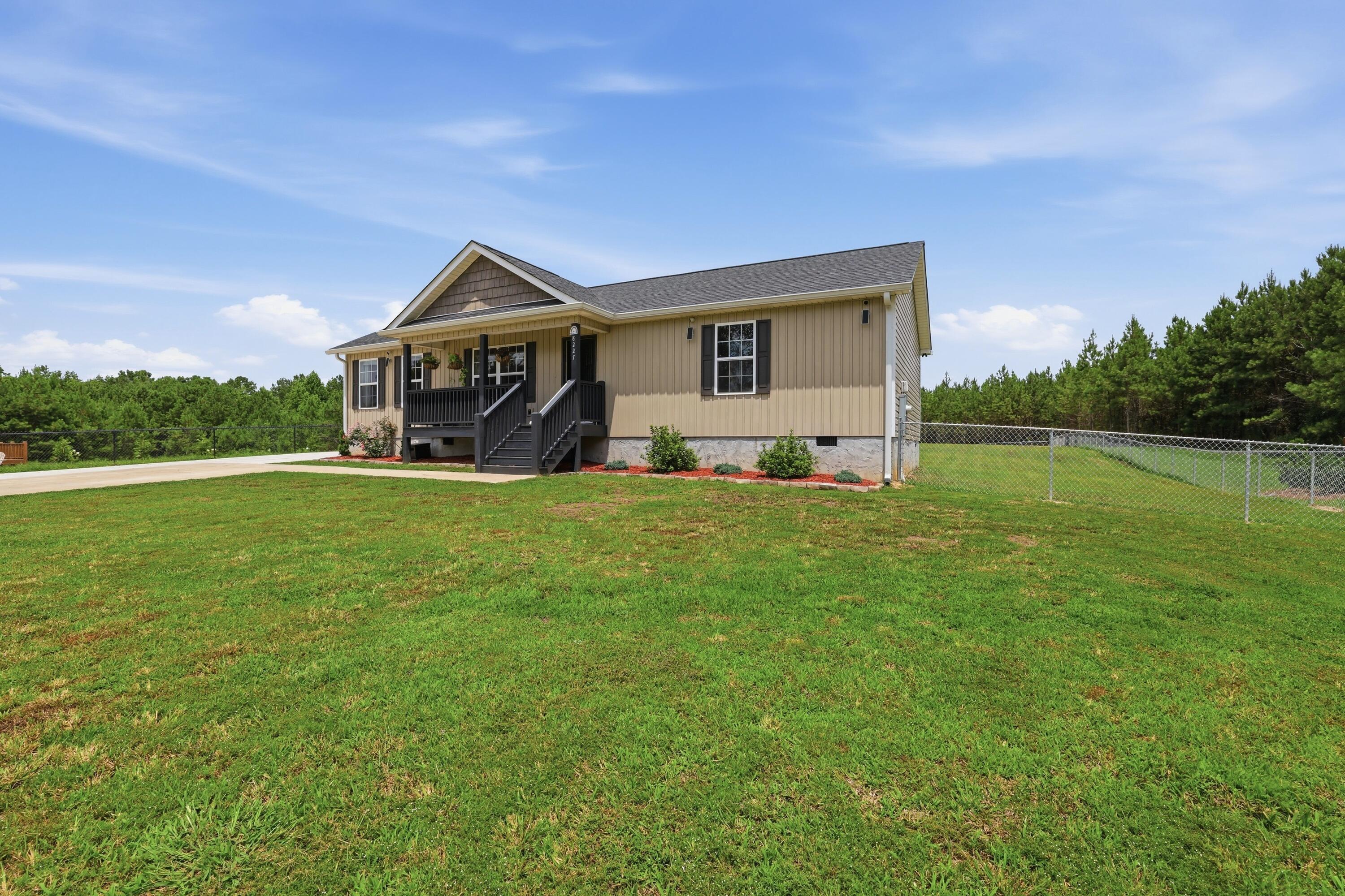 8227 Hwy 2