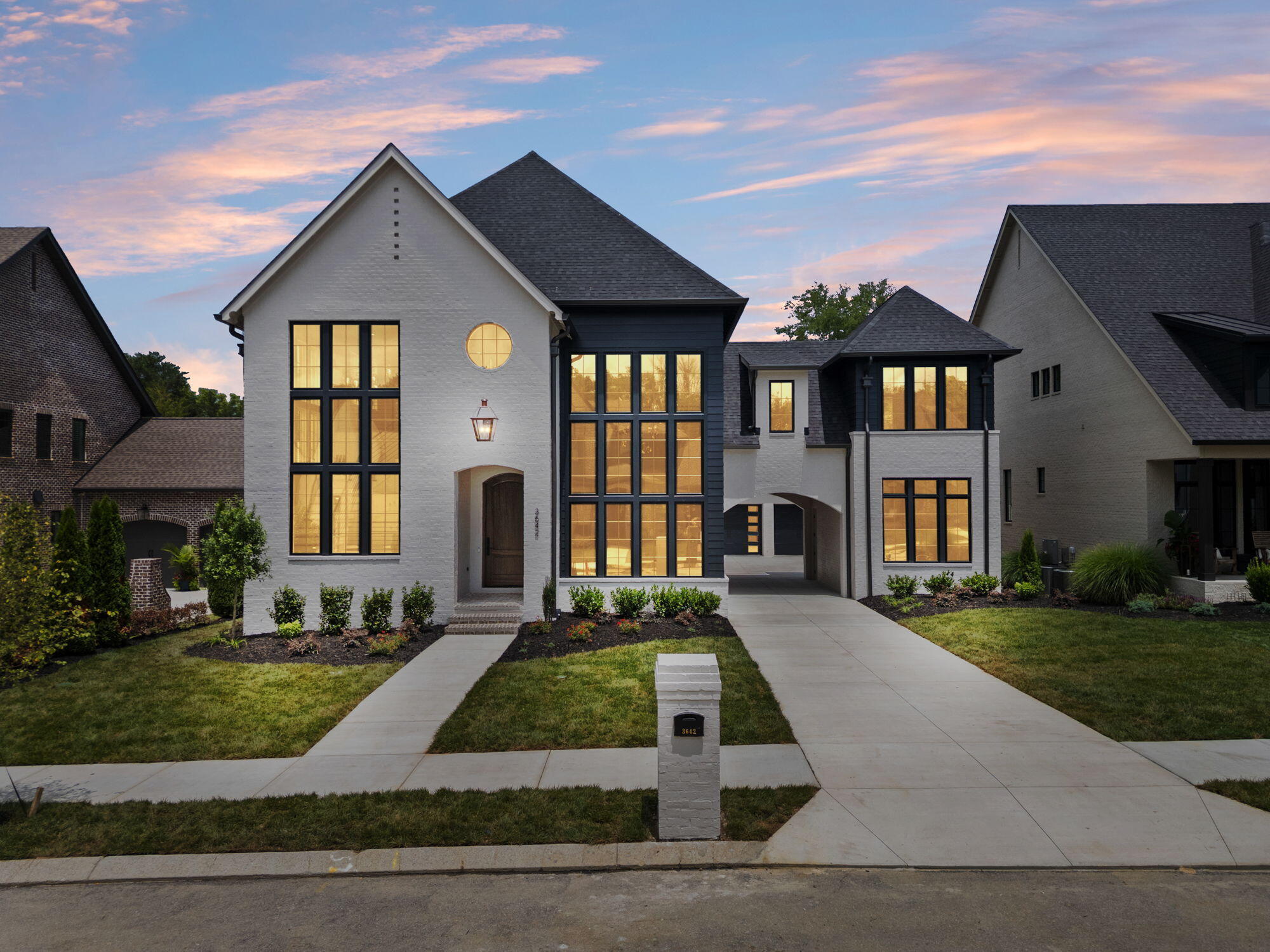 3642 Falkirk Way, 29