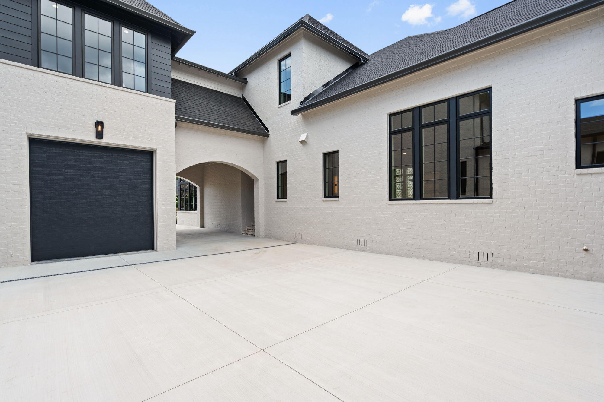 3642 Falkirk Way, 29