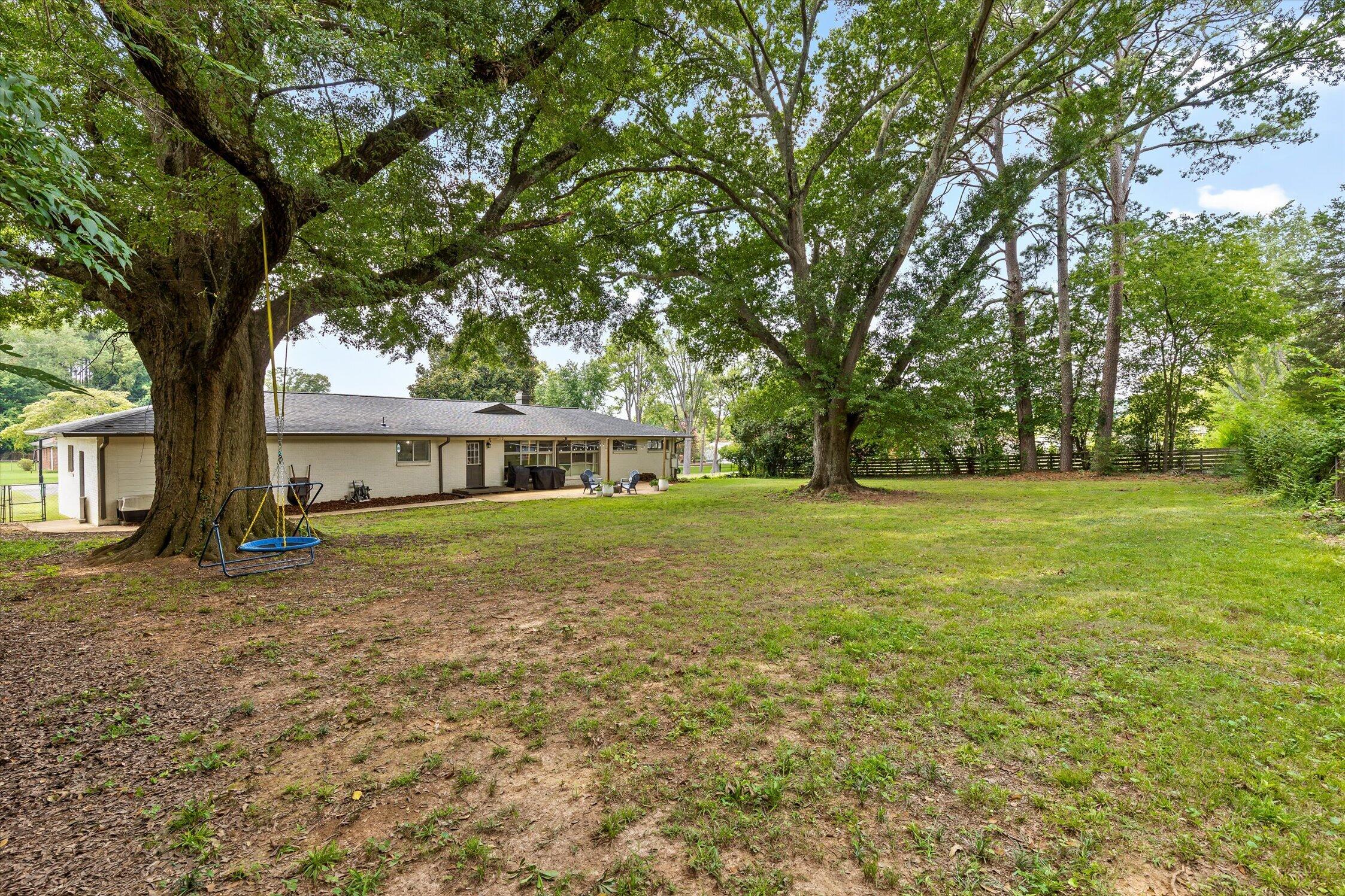 6929 Hickory View Lane
