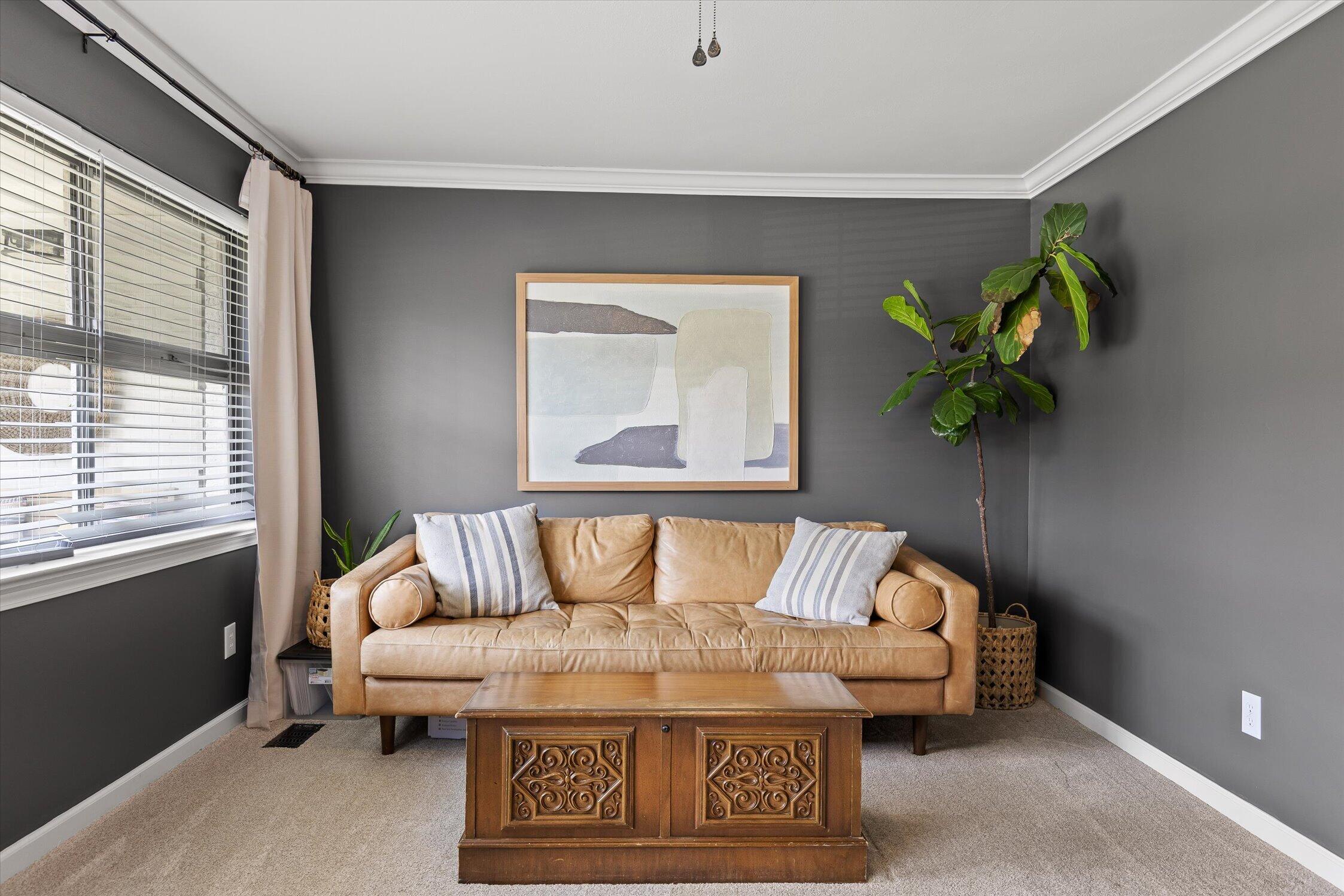6929 Hickory View Lane