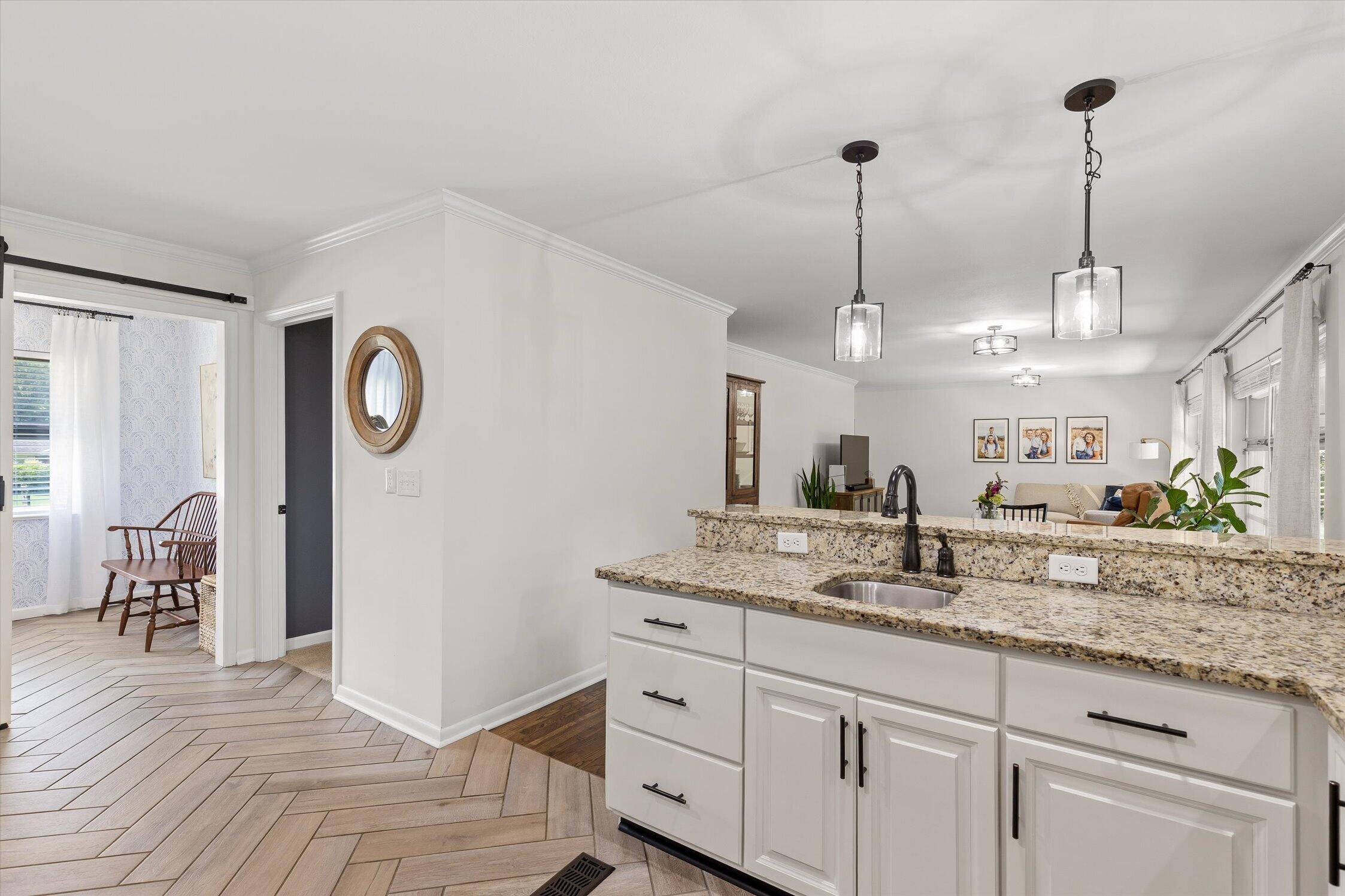 6929 Hickory View Lane