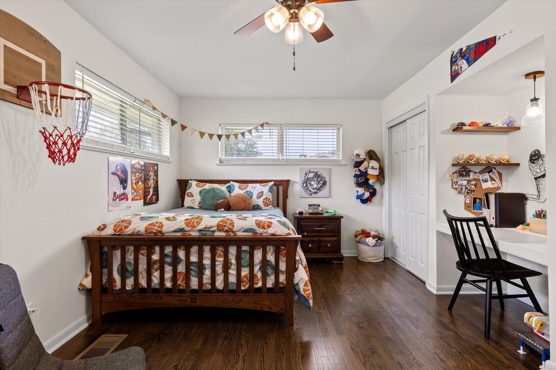 6929 Hickory View Lane