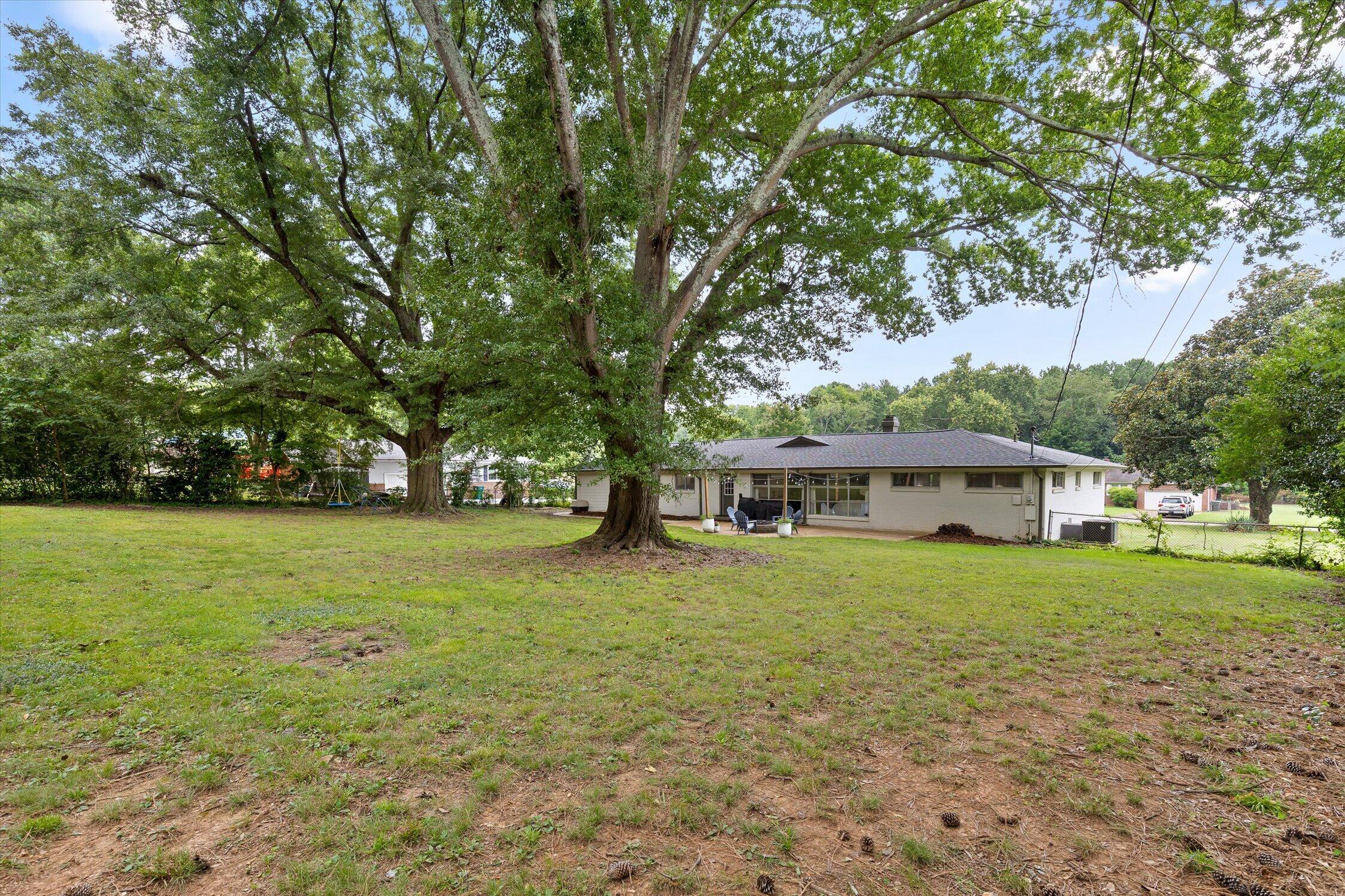 6929 Hickory View Lane