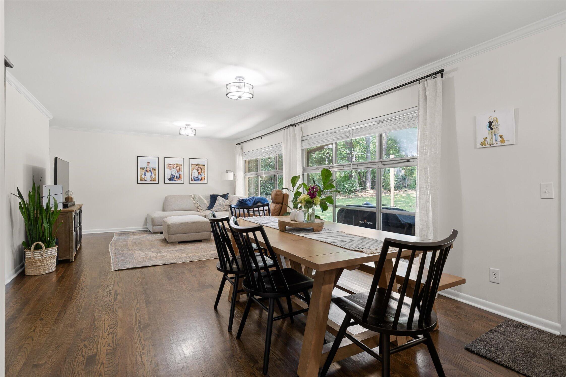 6929 Hickory View Lane