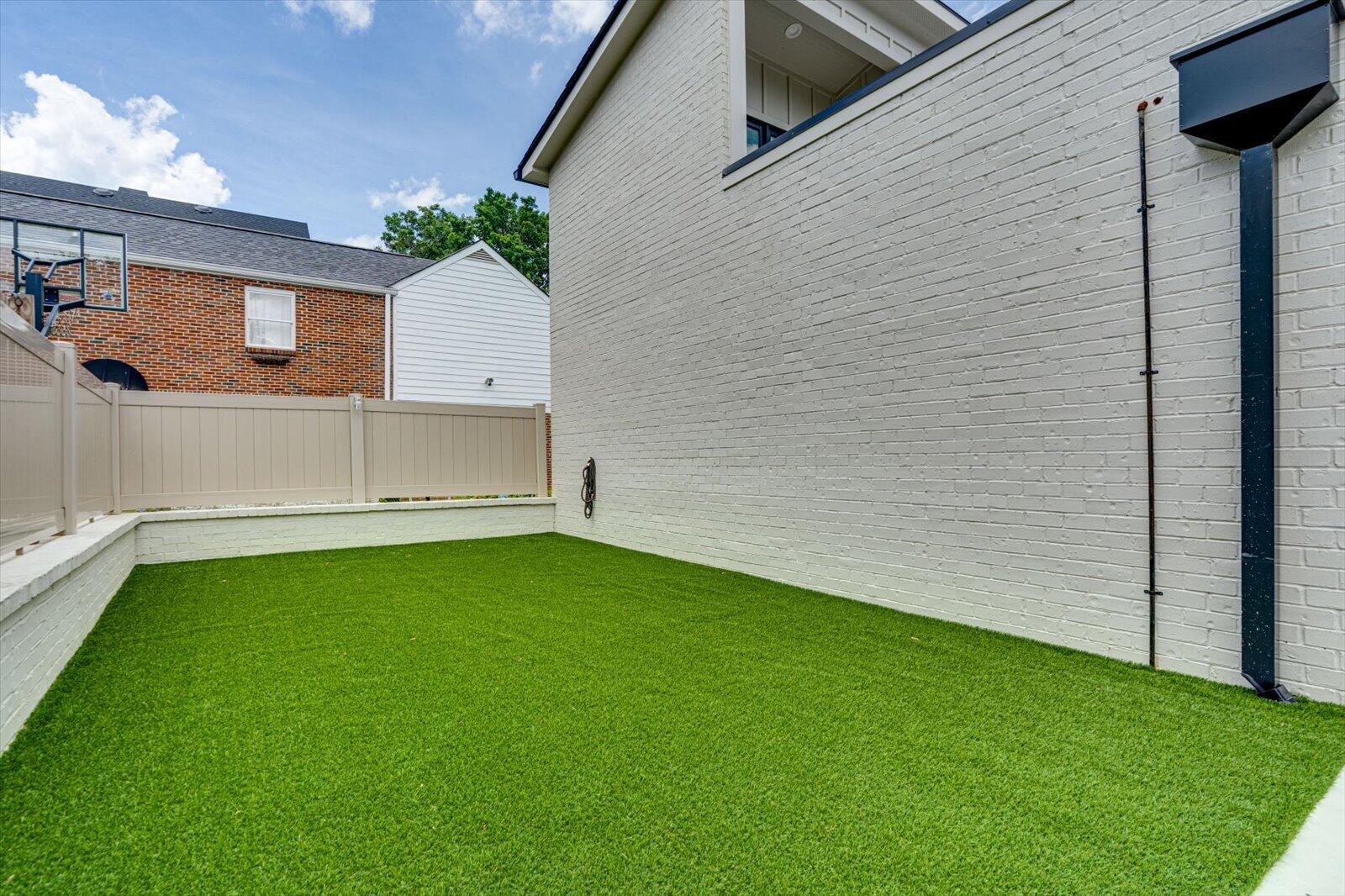 503 Winston Road