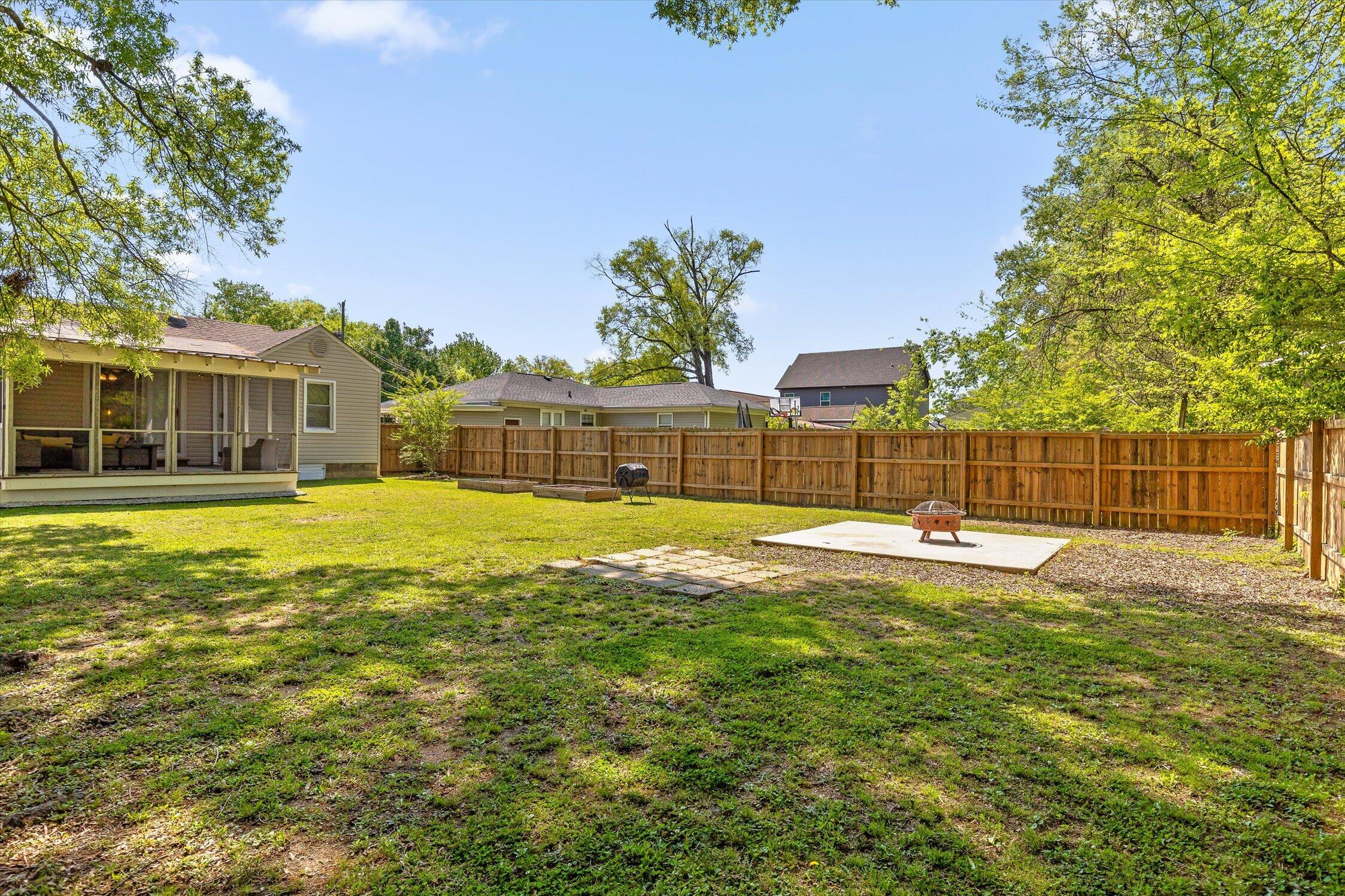 1611 Adair Avenue