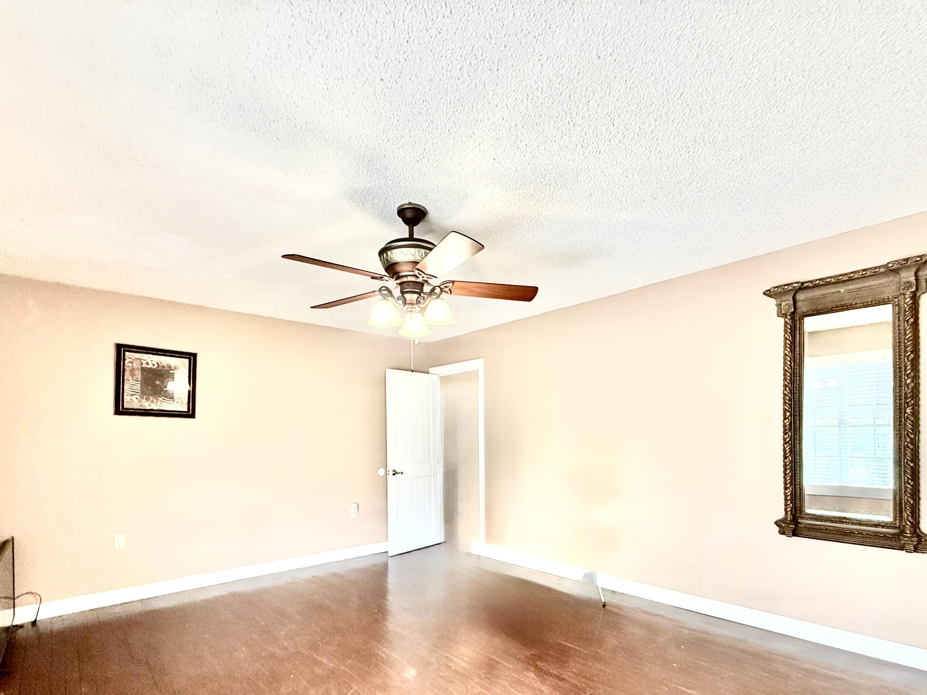 13683 S Highway 28, B