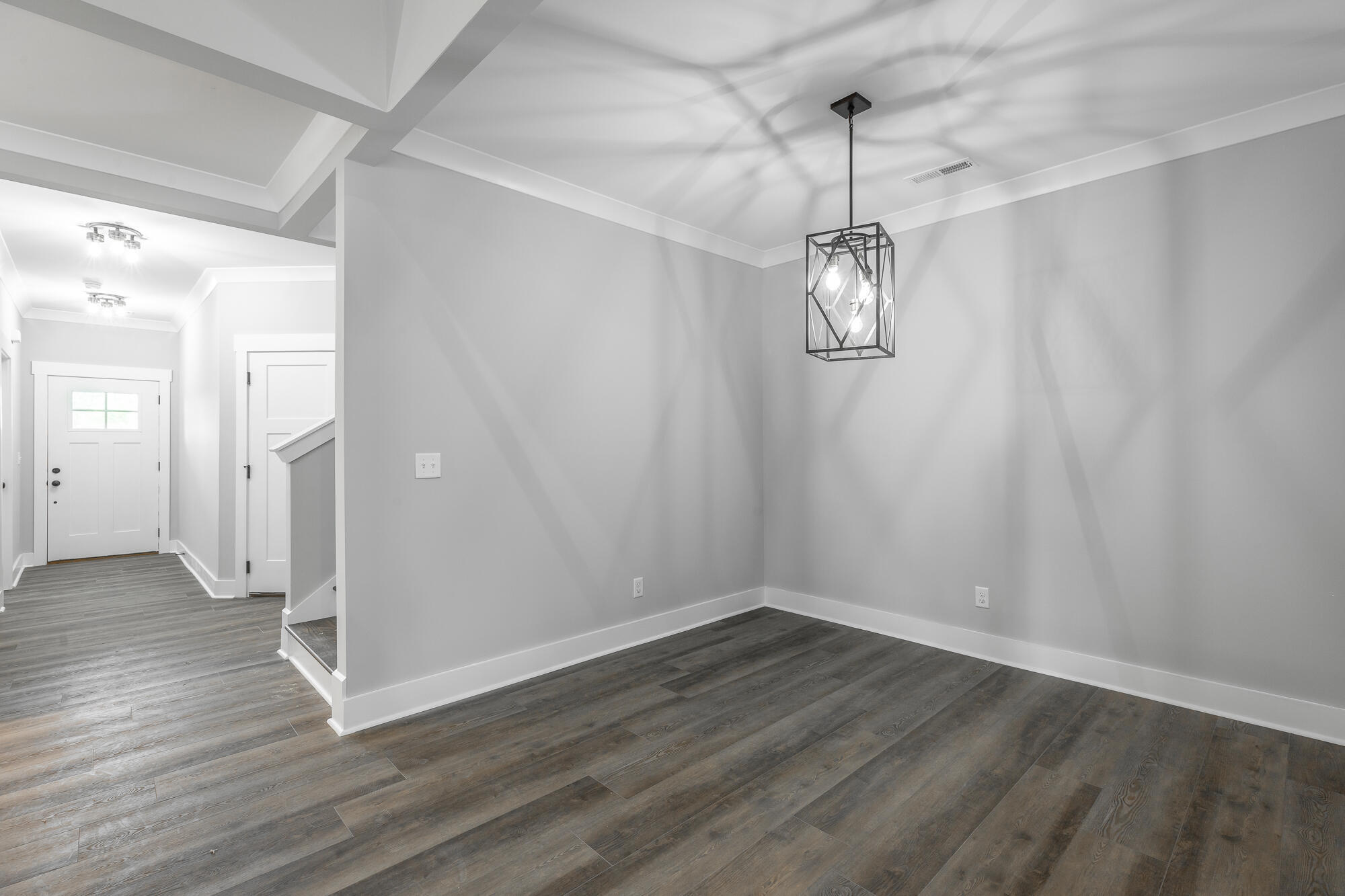 59 Willow Grove Court, 5