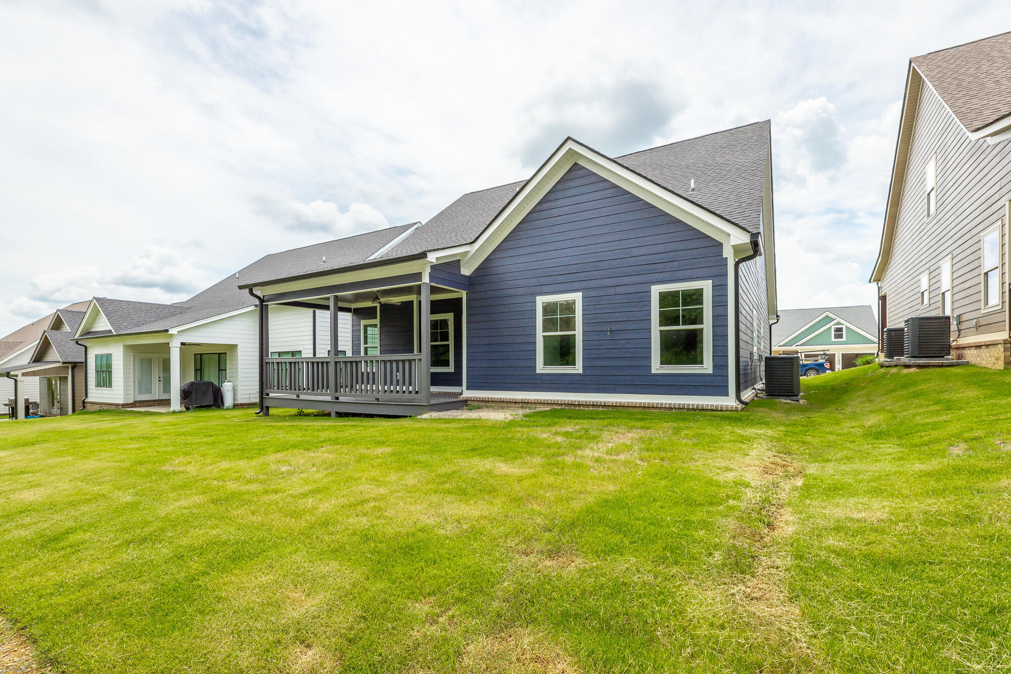 59 Willow Grove Court, 5