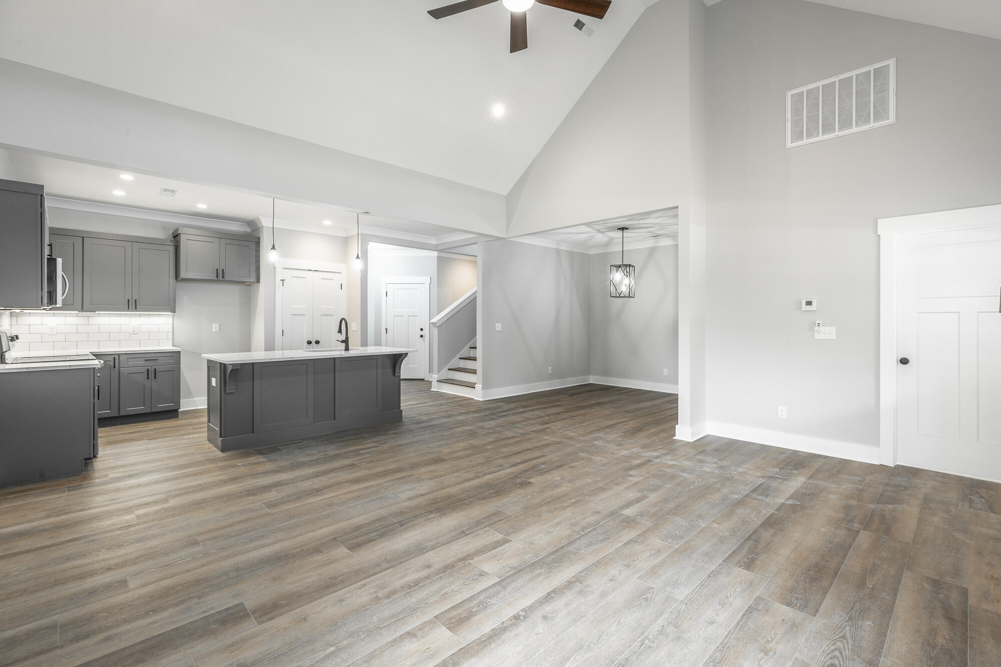 59 Willow Grove Court, 5