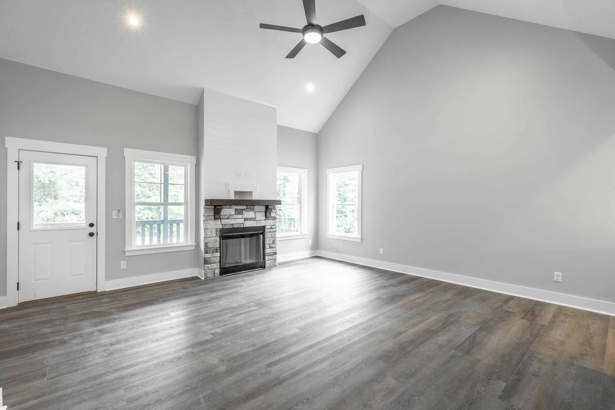 59 Willow Grove Court, 5