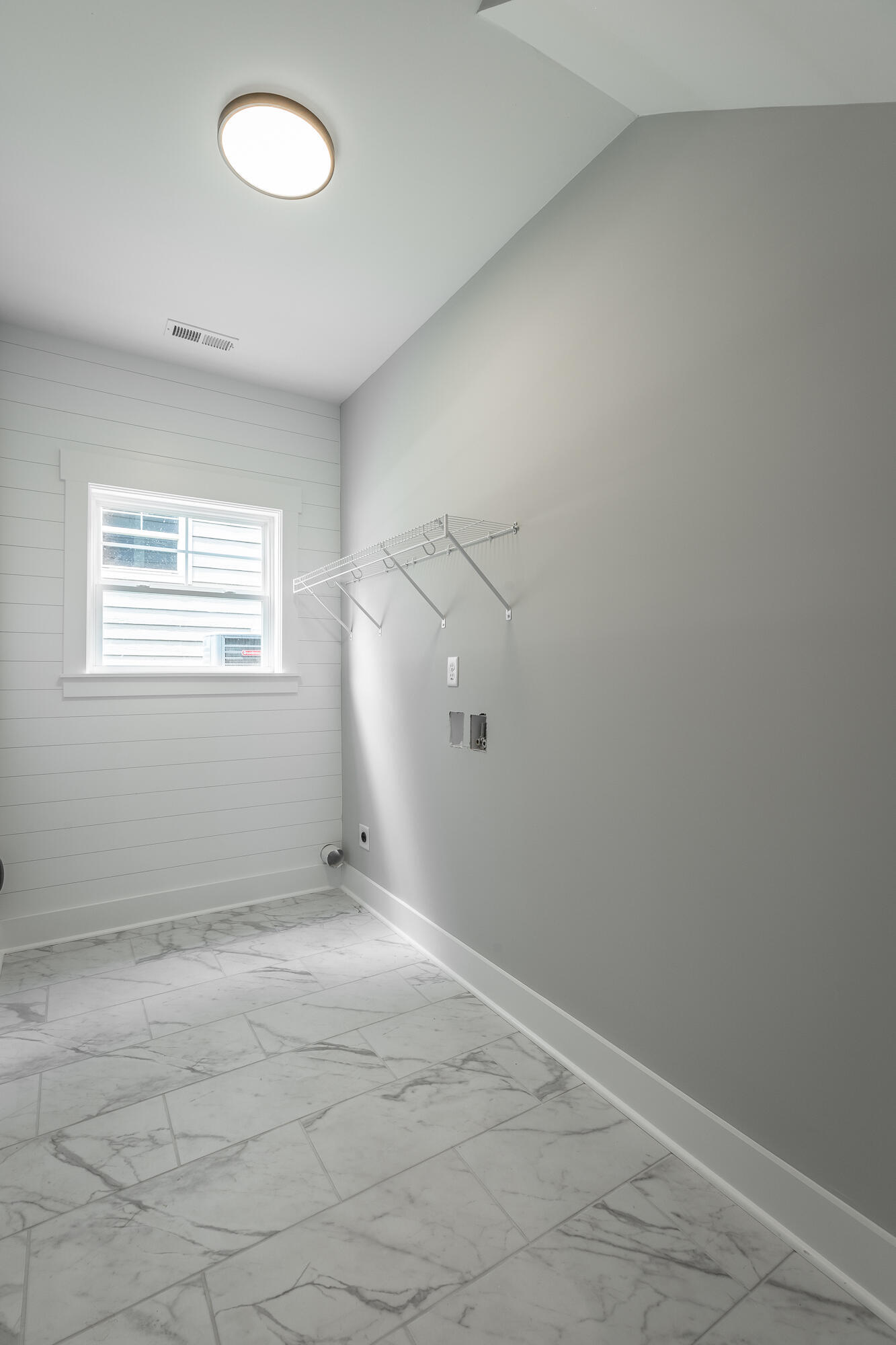59 Willow Grove Court, 5